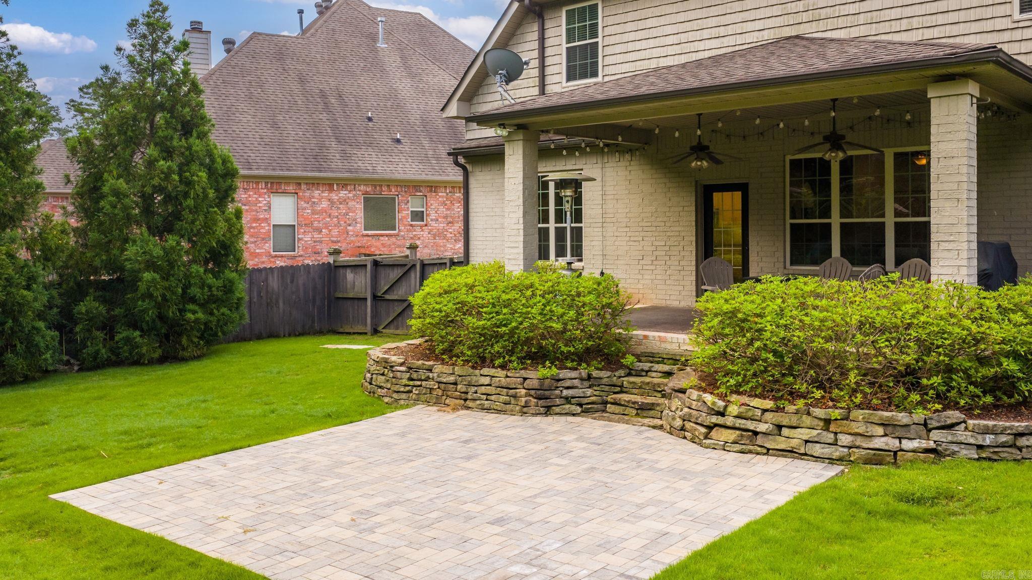 CHENAL VALLEY "TOURNAY CIRCLE" - Residential