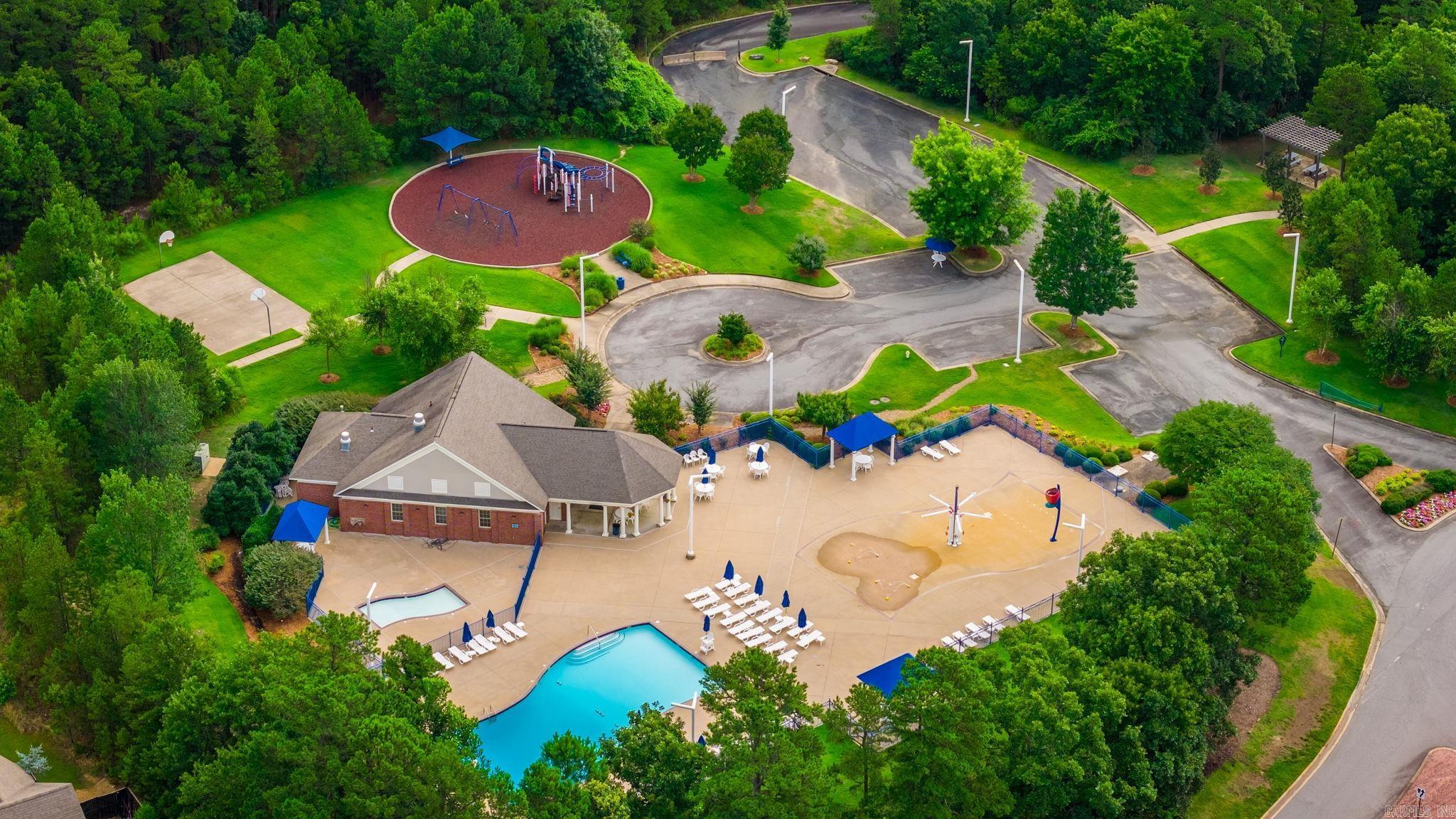 CHENAL VALLEY "TOURNAY CIRCLE" - Residential