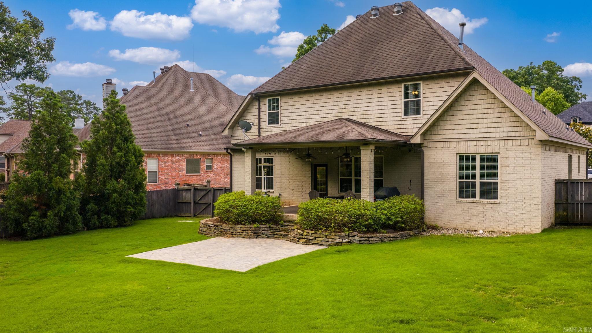CHENAL VALLEY "TOURNAY CIRCLE" - Residential