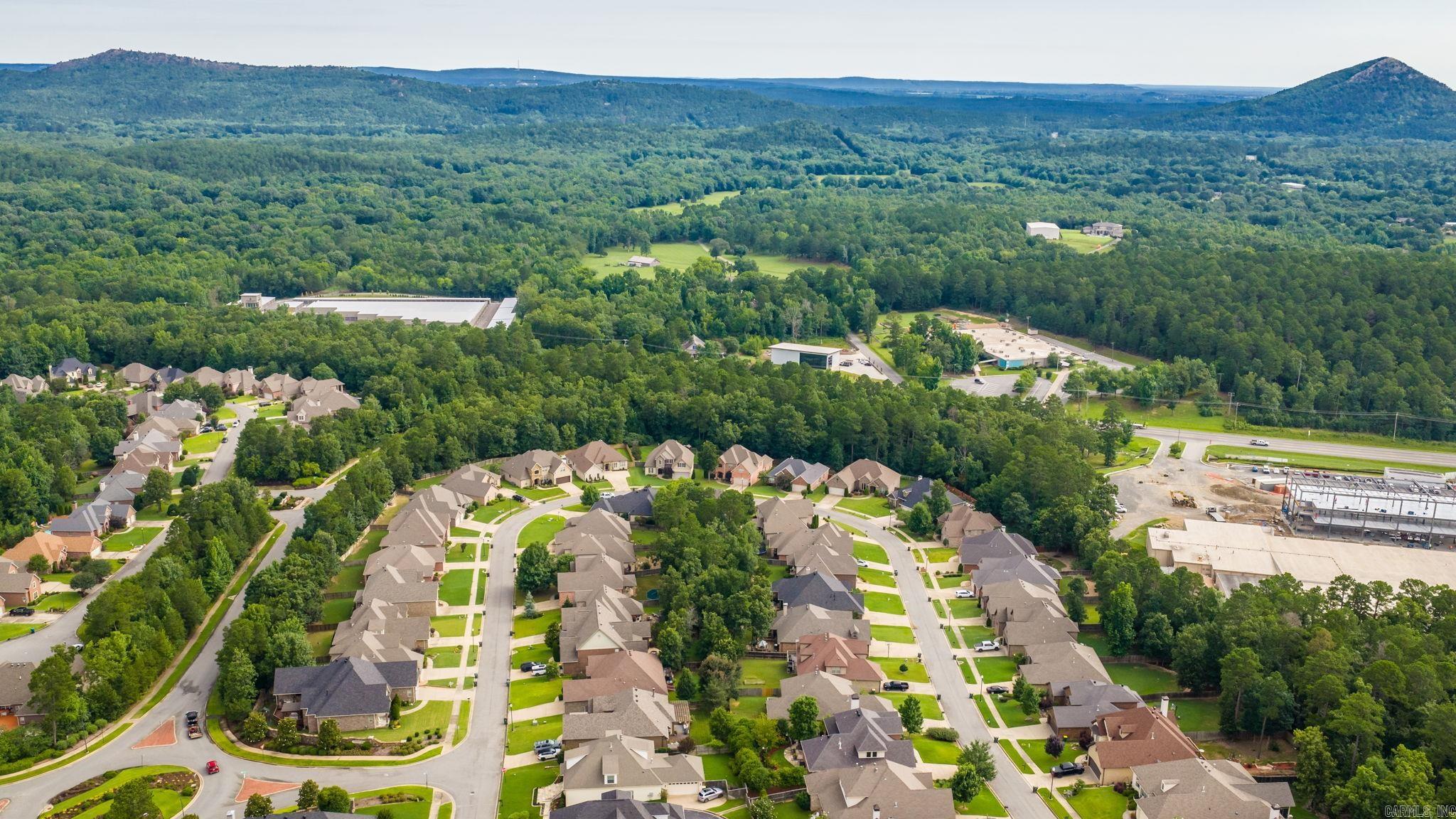 CHENAL VALLEY "TOURNAY CIRCLE" - Residential
