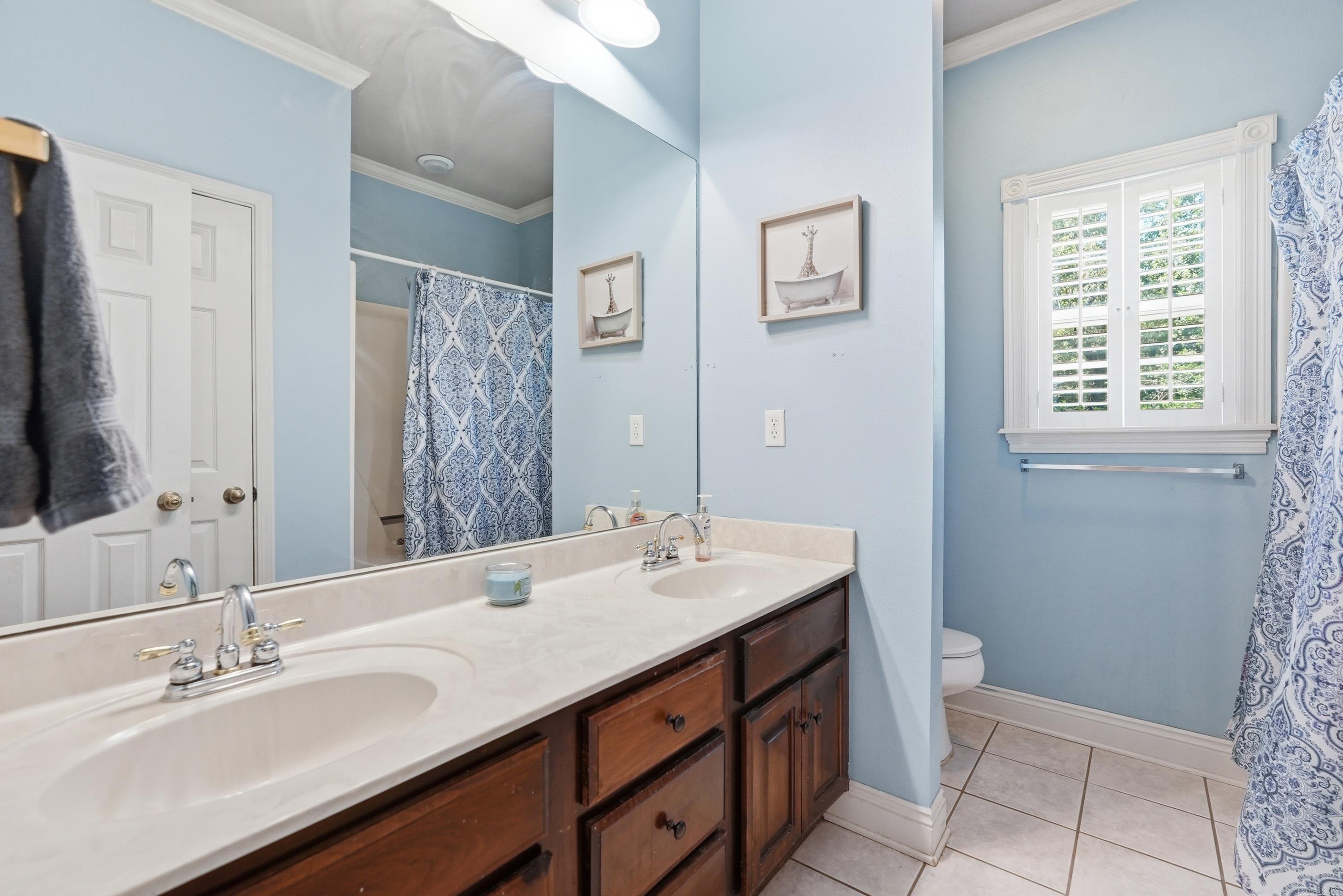OAK FORREST - Residential