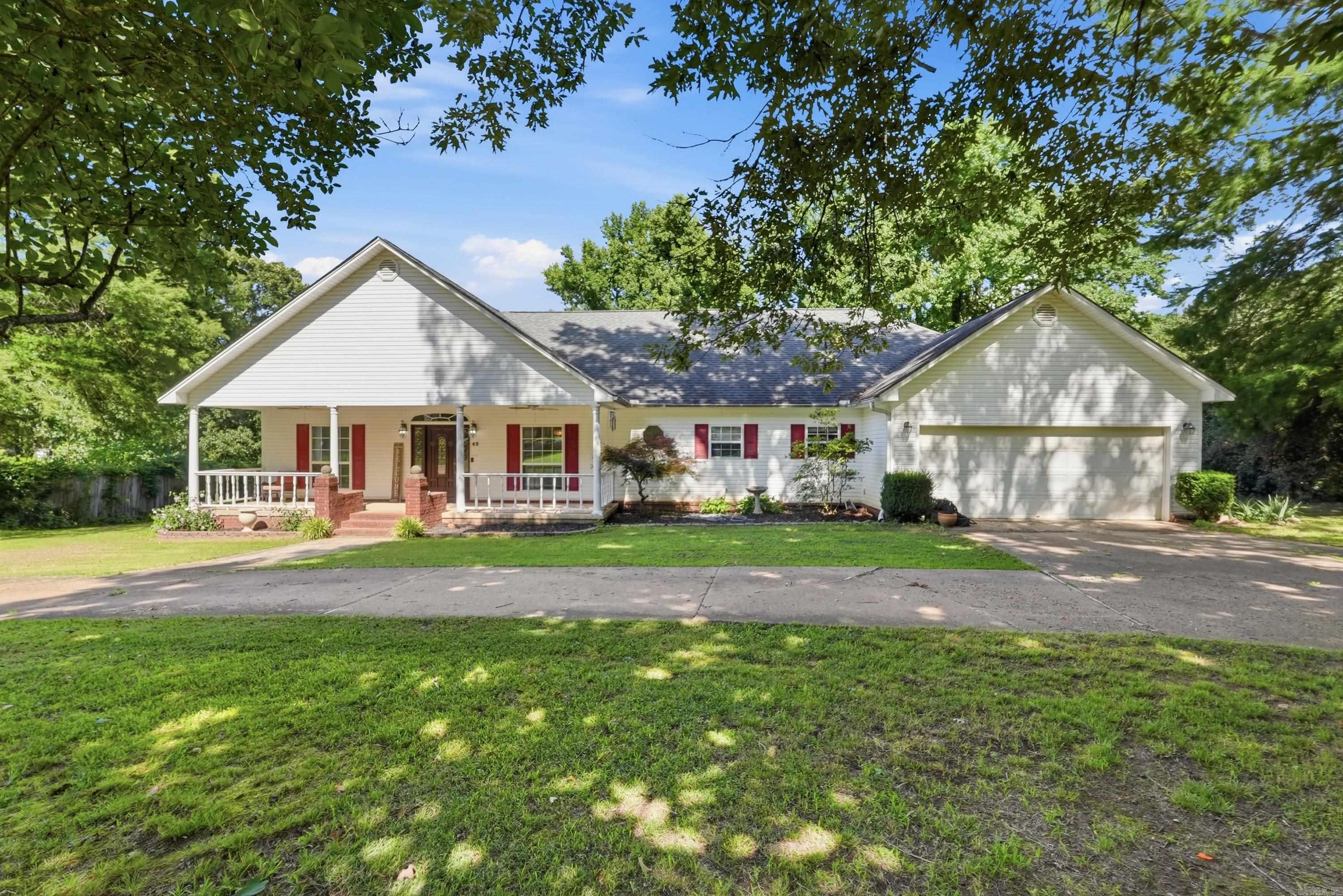 OAK FORREST - Residential
