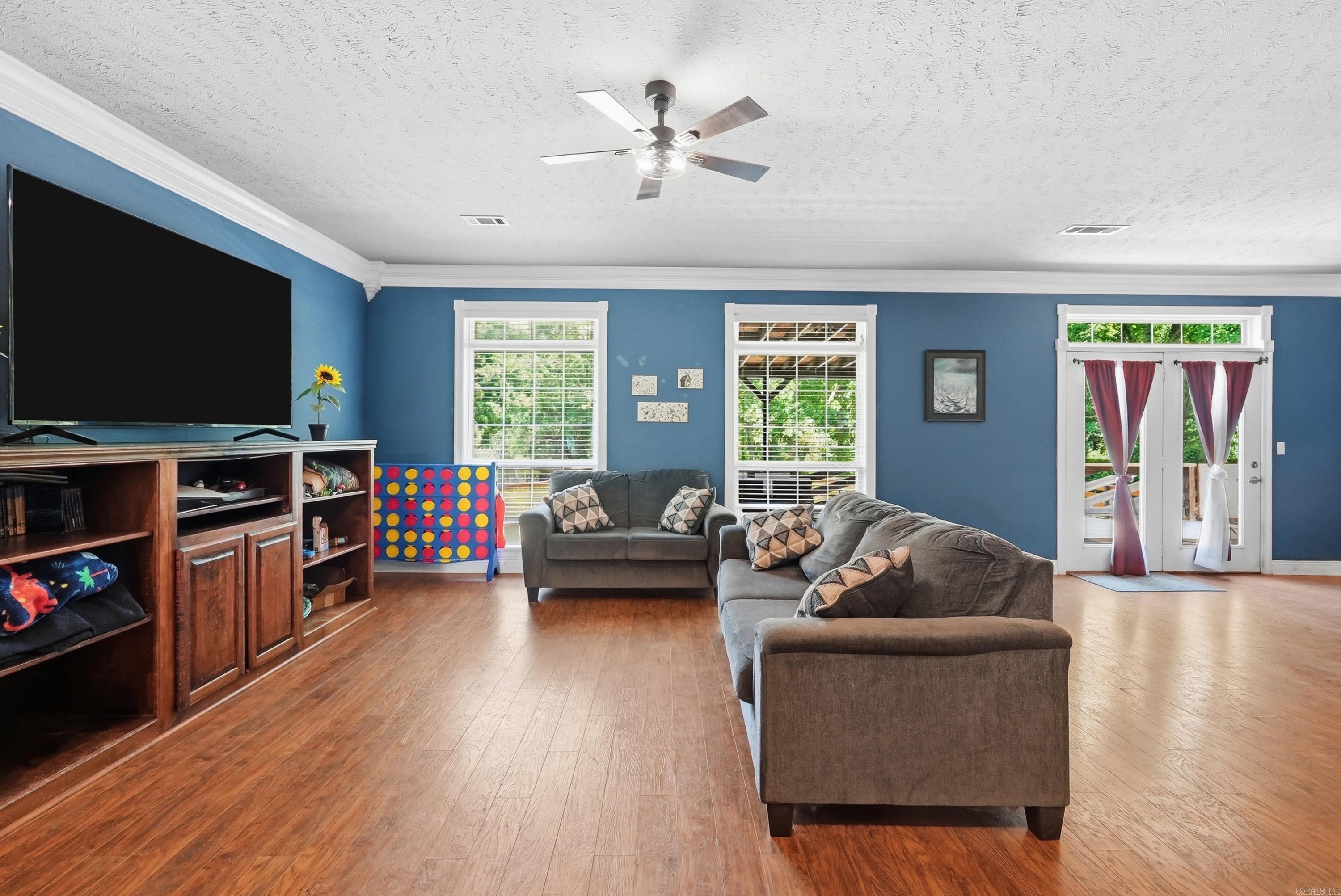 OAK FORREST - Residential