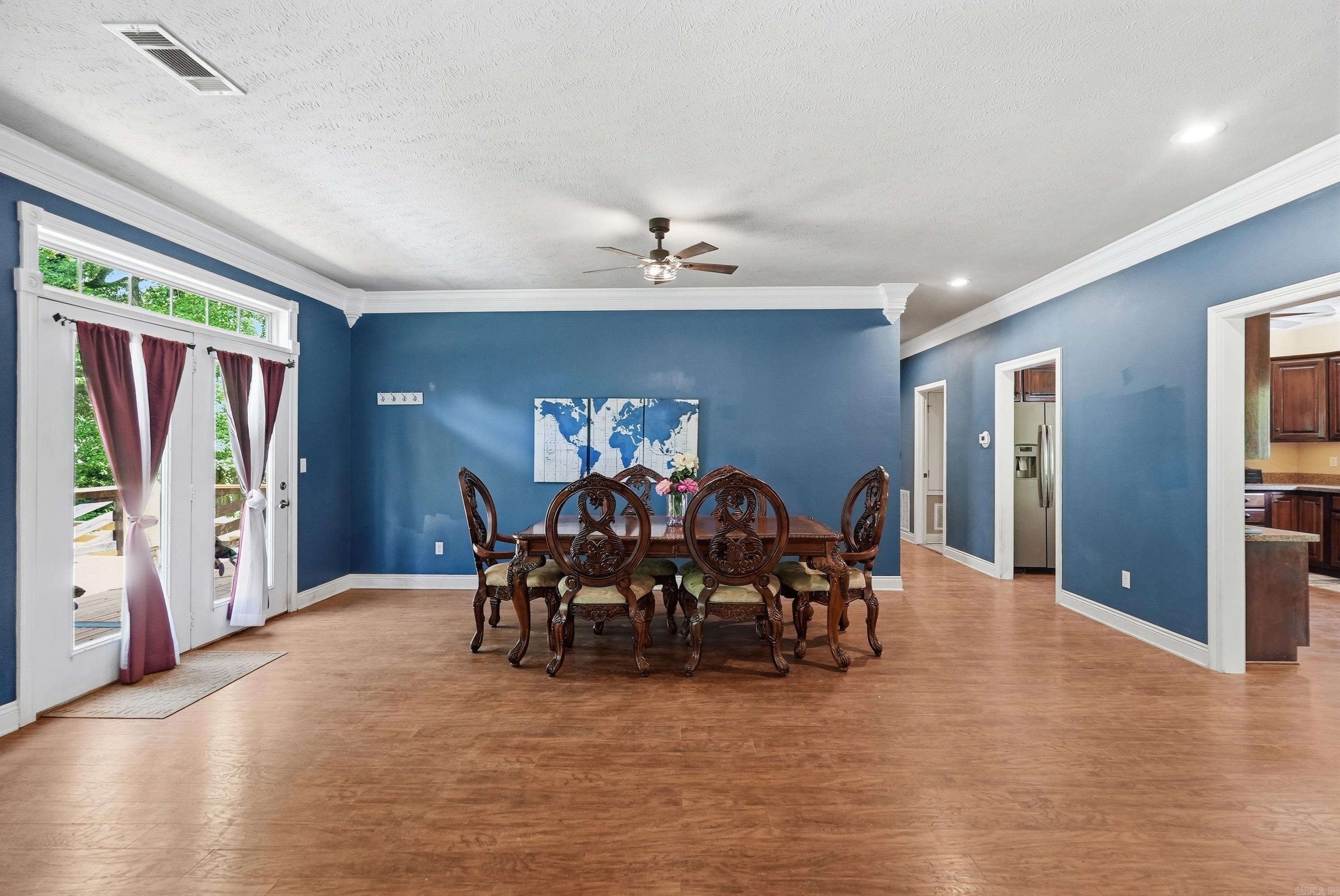 OAK FORREST - Residential