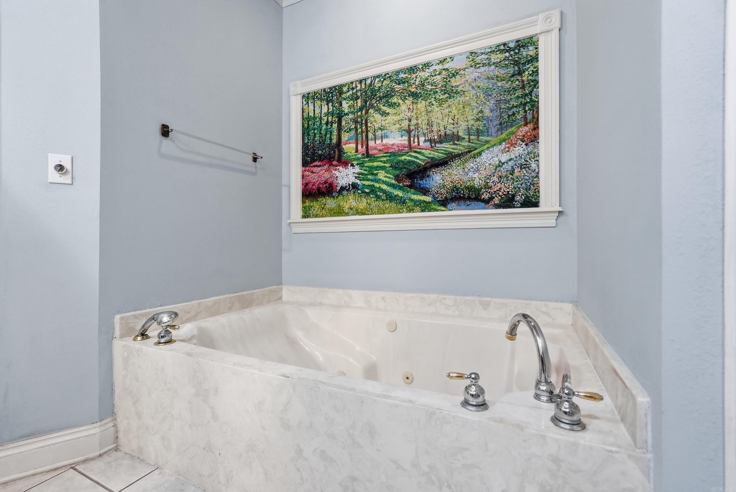 OAK FORREST - Residential