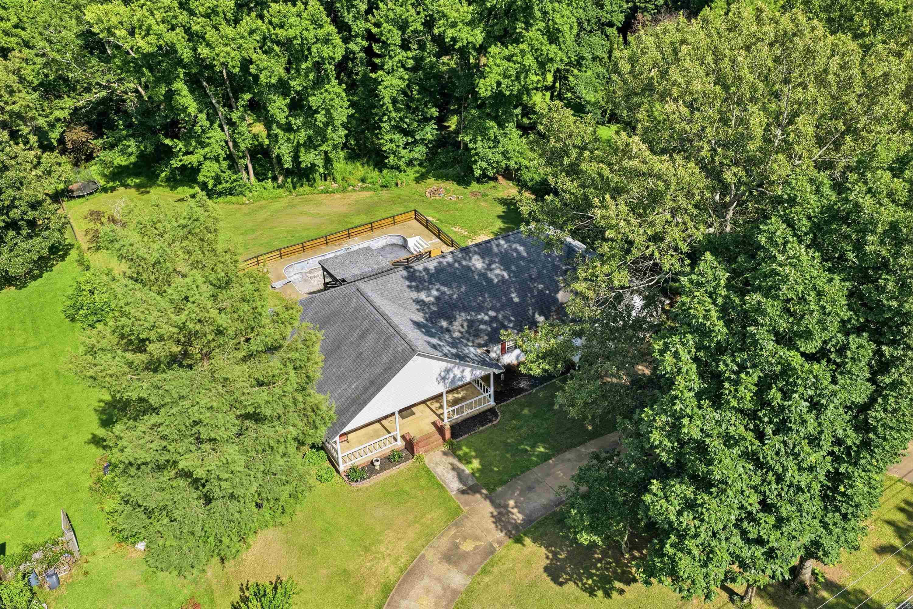 OAK FORREST - Residential