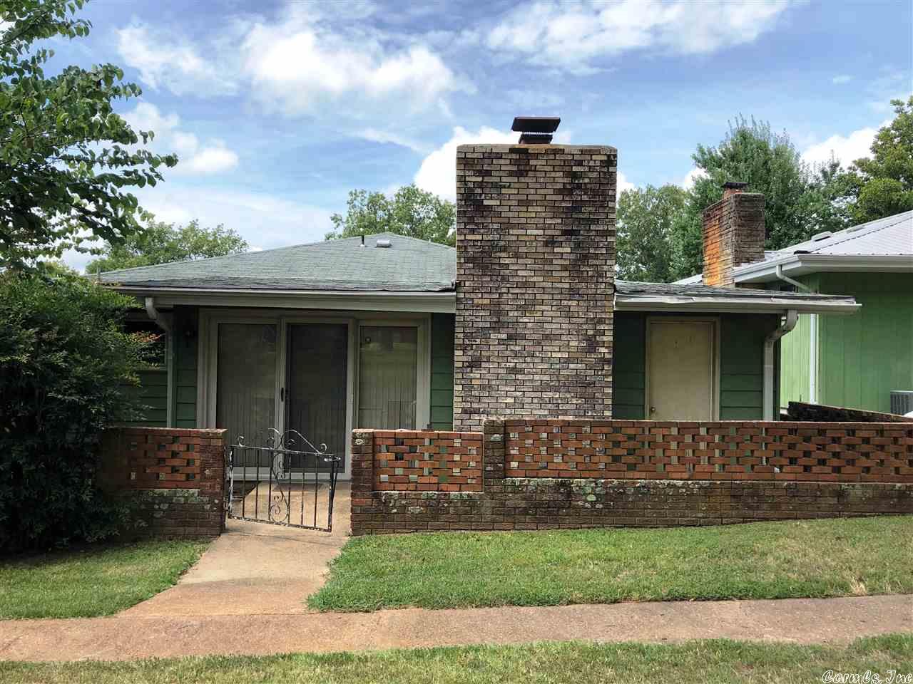 PIONEER VILLAGE MANOR - Residential