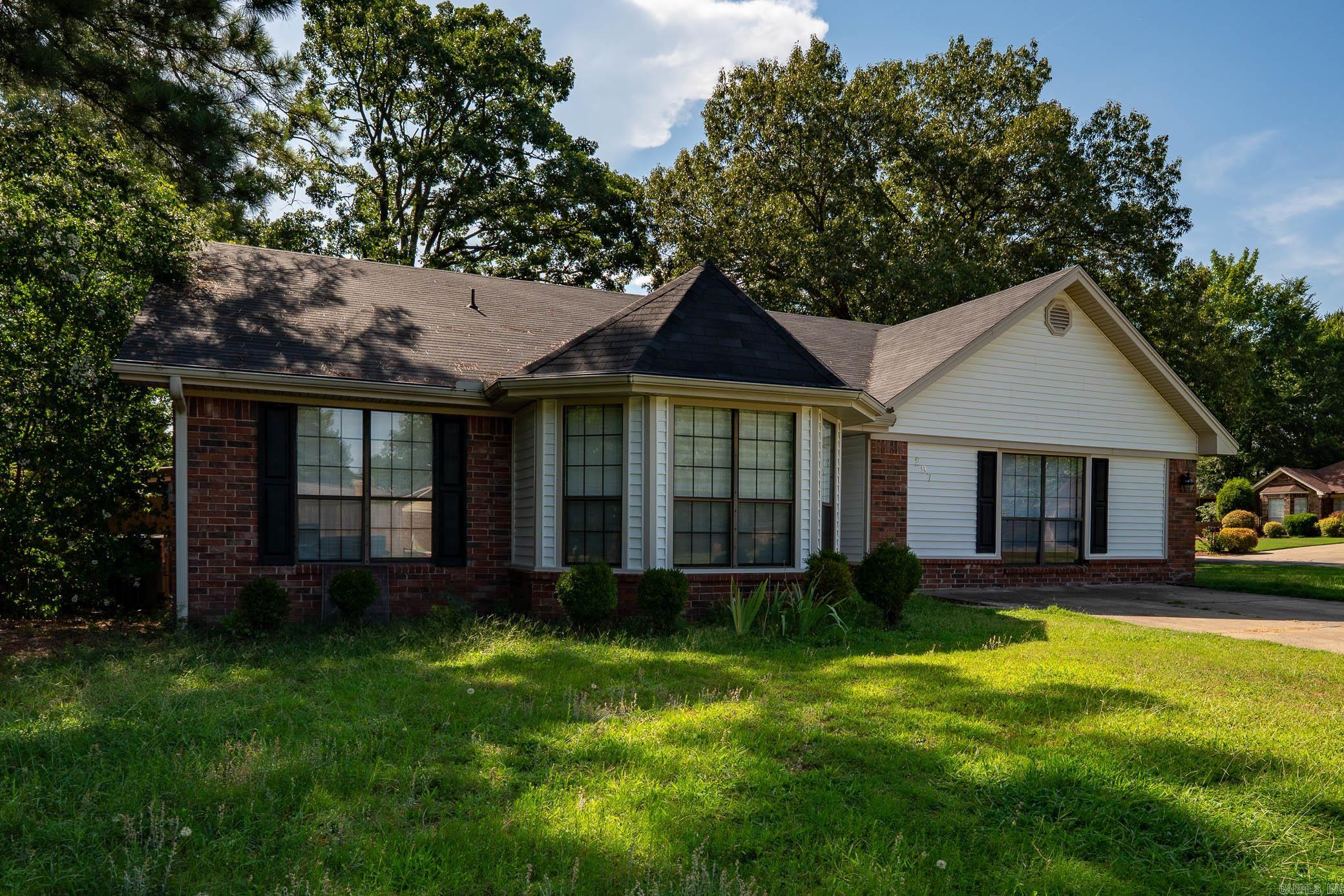 Pickwicket Corner - Residential