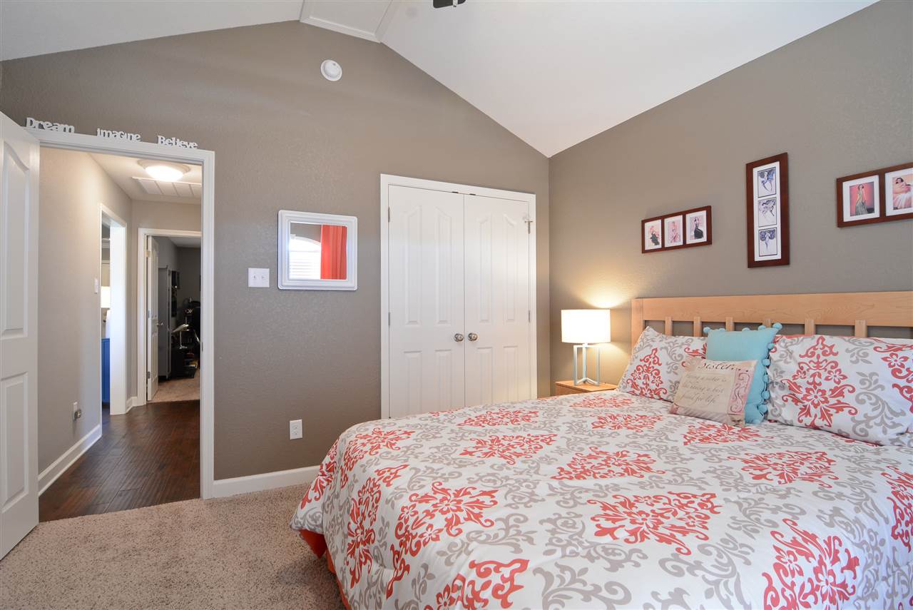 JAXON TERRACE - Residential