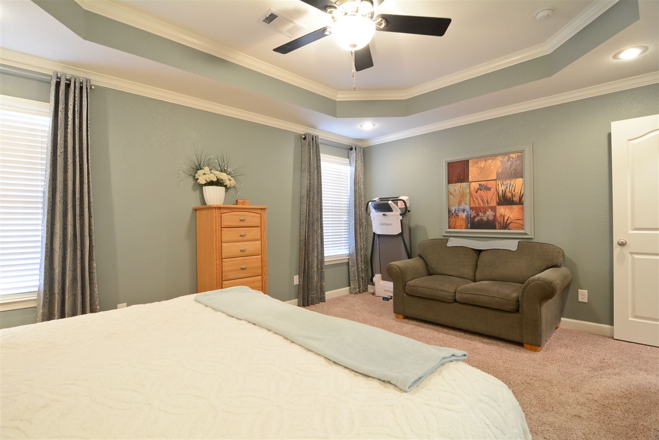 JAXON TERRACE - Residential