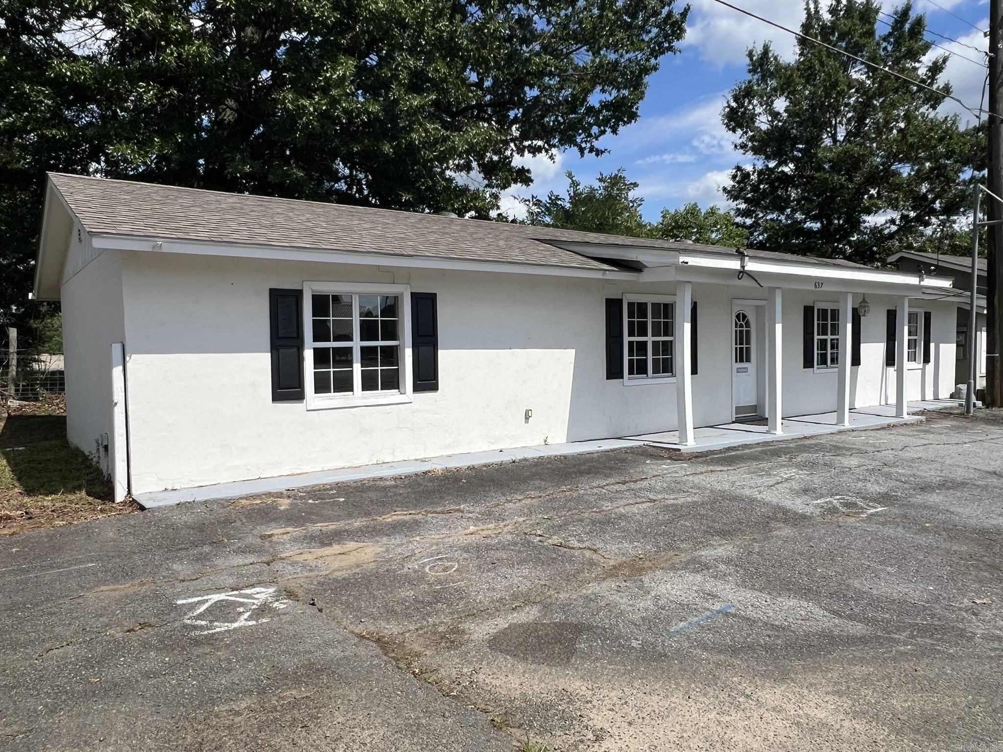 NO RESERVE COMMERCIAL REAL ESTATE AUCTOIN - FRI, JULY 17, 9:00AM - Blackmon Auctions and Thomas Blackmon Realty will AUCTION three commercial properties in Mayflower, AR on Friday, July 17th at 9:00am. SELLING REGARDLESS OF PRICE, these properties are positioned along the well traveled Hwy 365 corridor. These Mayflower properties offer excellent visibility, easy access, and strong potential for a variety of commercial or mixed use purposes. Located just minutes from I 40 and centrally placed between Conway and Little Rock, these sites provide a strategic location for businesses seeking convenience and exposure.  Featuring level, usable layouts with direct highway frontage, make these properties ideal for retail, service operations, office use, or redevelopment. Whether you’re an investor looking for a high traffic location or an owner user seeking a site with immediate functionality, these addresses deliver opportunity and flexibility. Surrounded by established businesses and steady local traffic, all three positioned for growth in one of Central Arkansas’s most accessible corridors. Bid live or online. Pre-auction offers accepted.   Contact agent for terms of the auction.