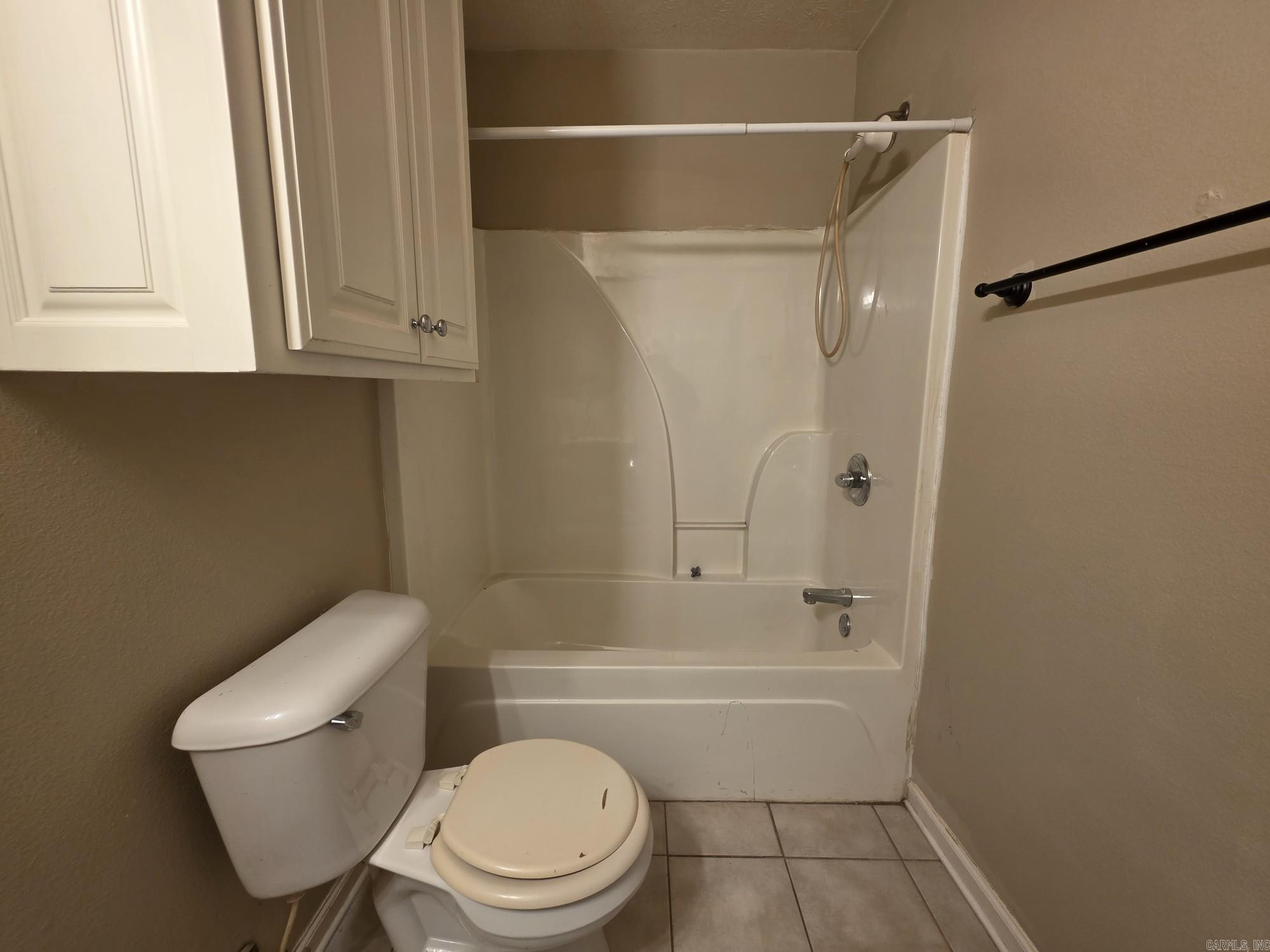 Gold Meadows - Residential Lease