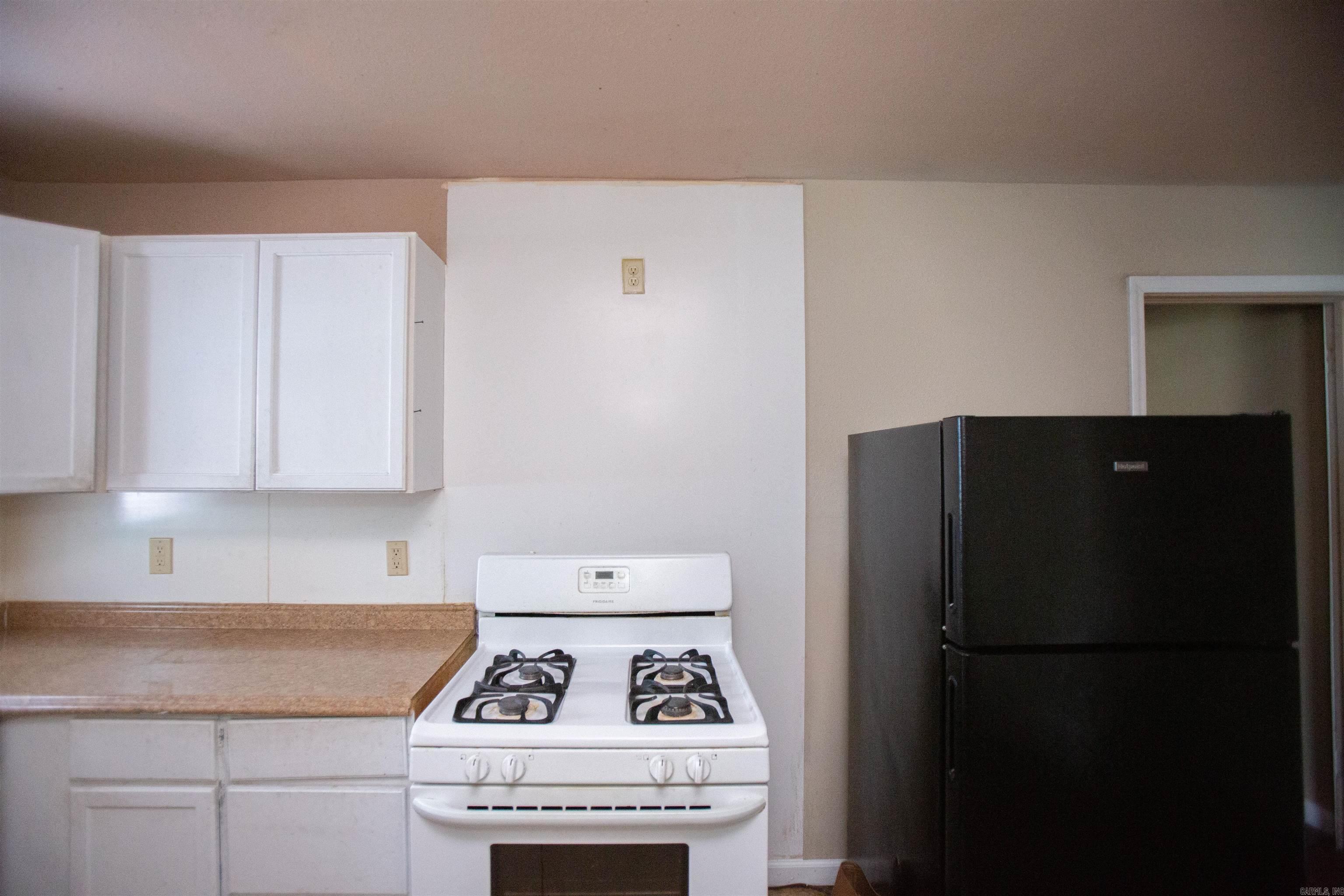 Weldon E Wrights - Residential Lease