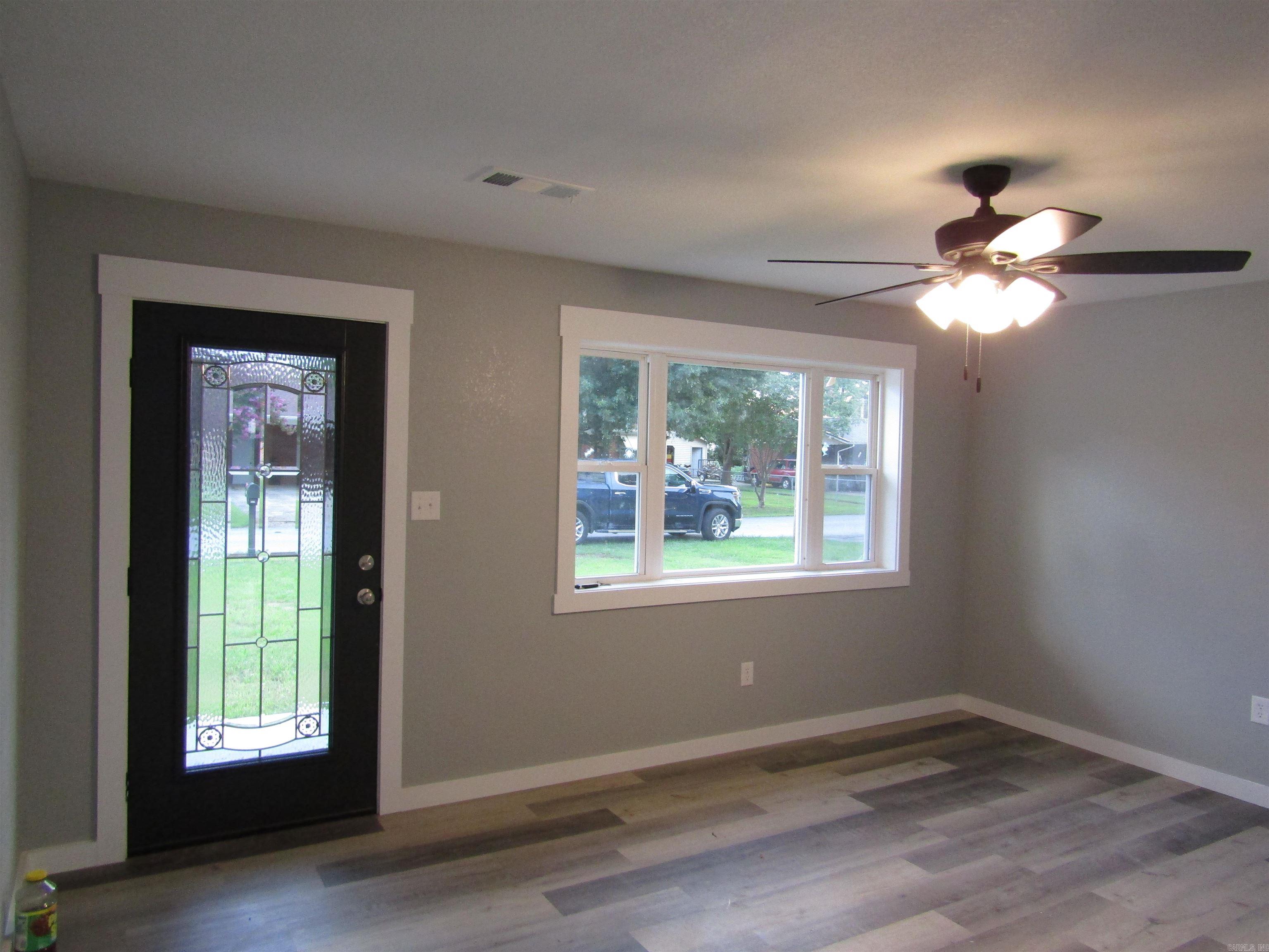 RHODES & TAYLOR - Residential
