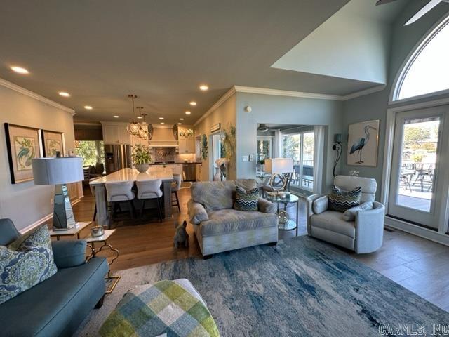 BRIDGE POINTE HPR - Residential