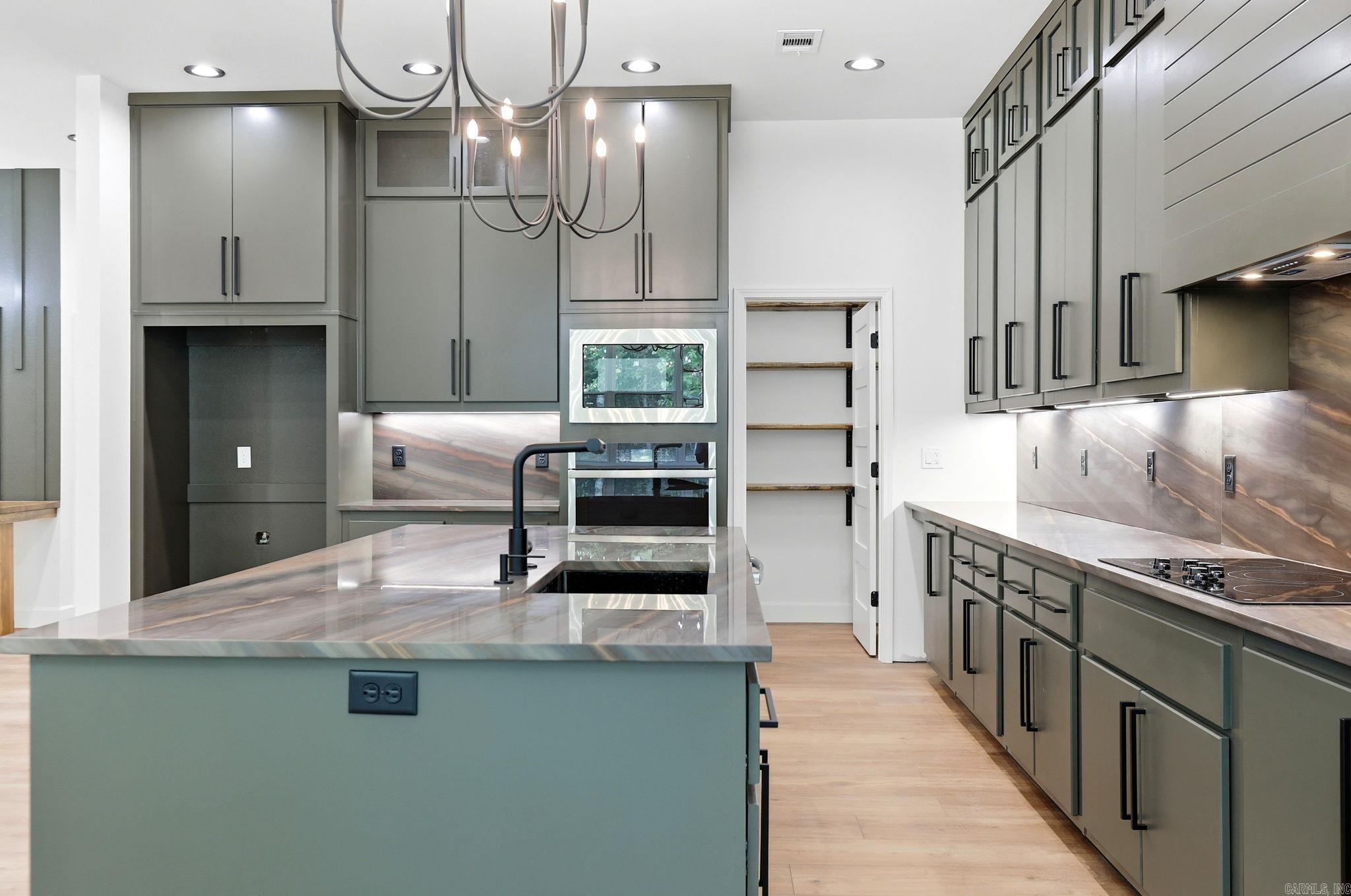 STAGECOACH ESTATES - Residential