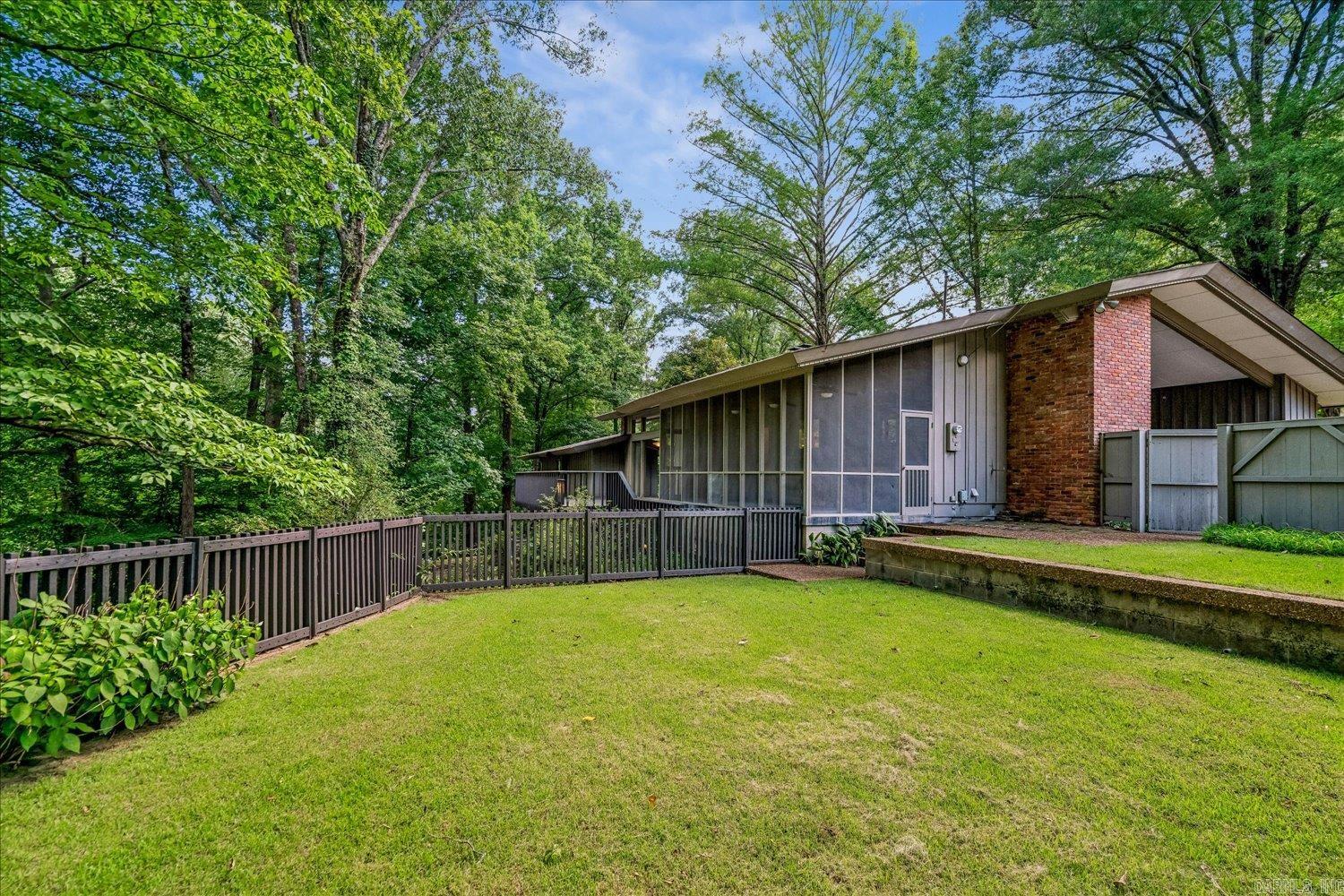 EAST EDGEWOOD ADDN 1 - Residential