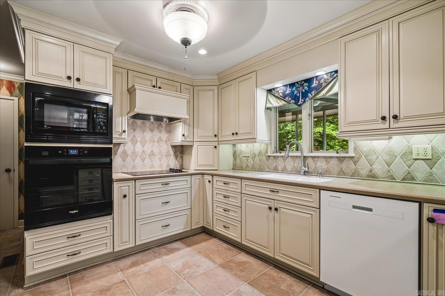 EAST EDGEWOOD ADDN 1 - Residential