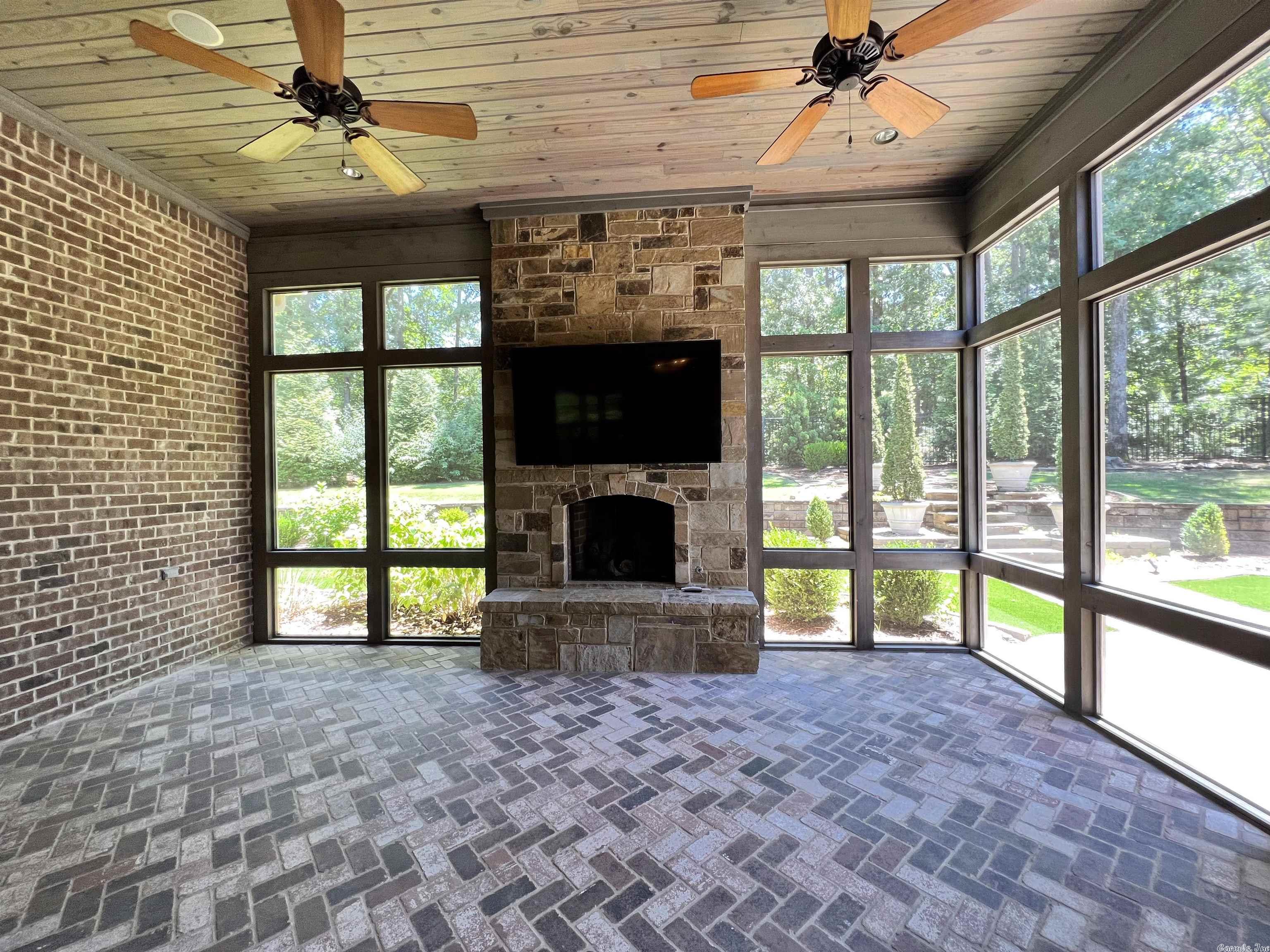 CHENAL VALLEY THE ARBORS - Residential