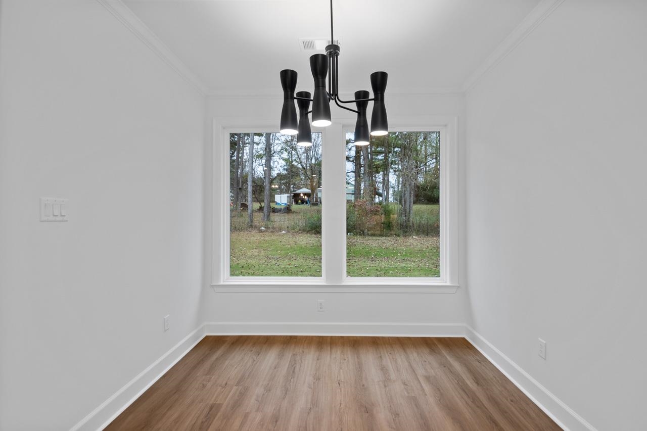 CYPRESS VALLEY - Residential