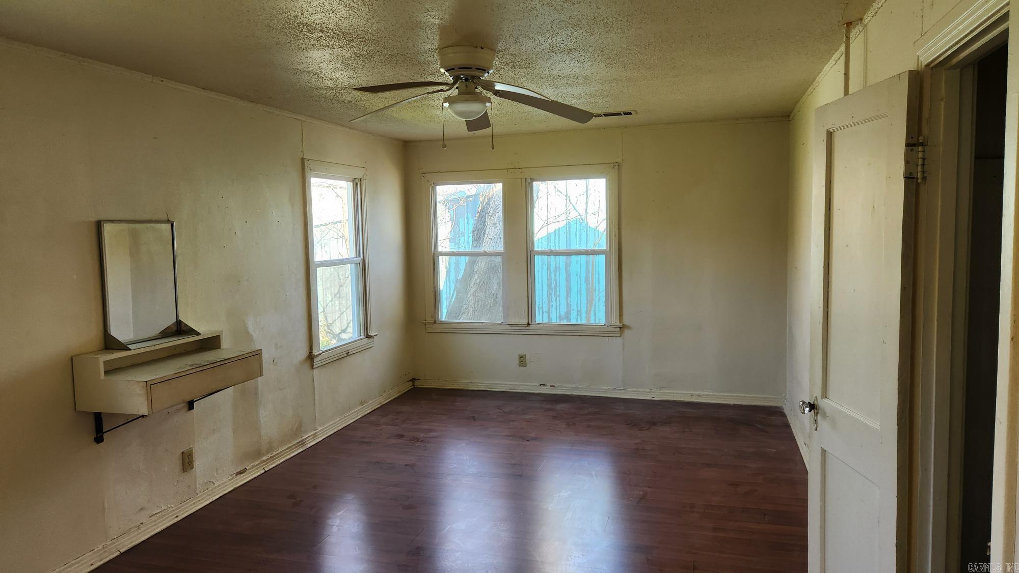 SOUTH HOT SPRINGS ADDITION - Residential