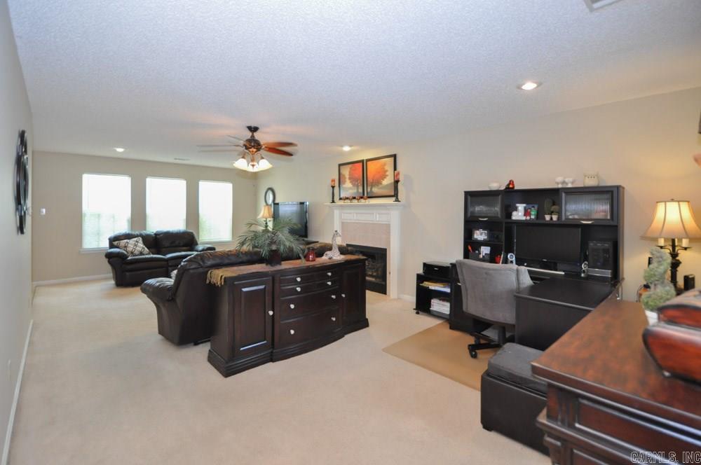 WASHINGTON RIDGE - Residential