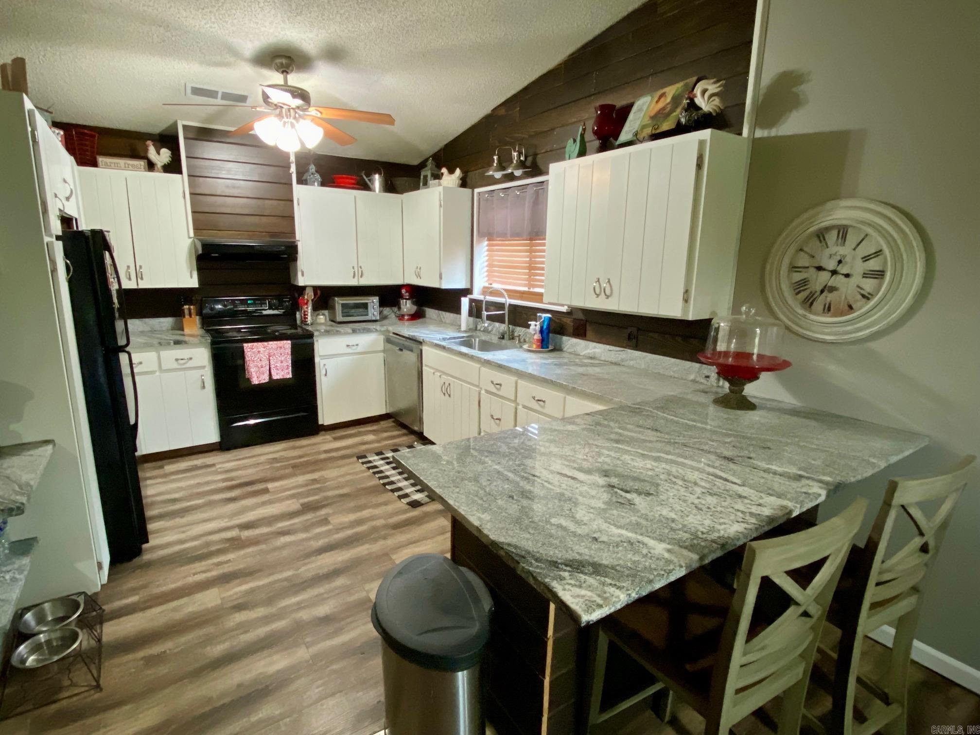 CHADWOOD - Residential