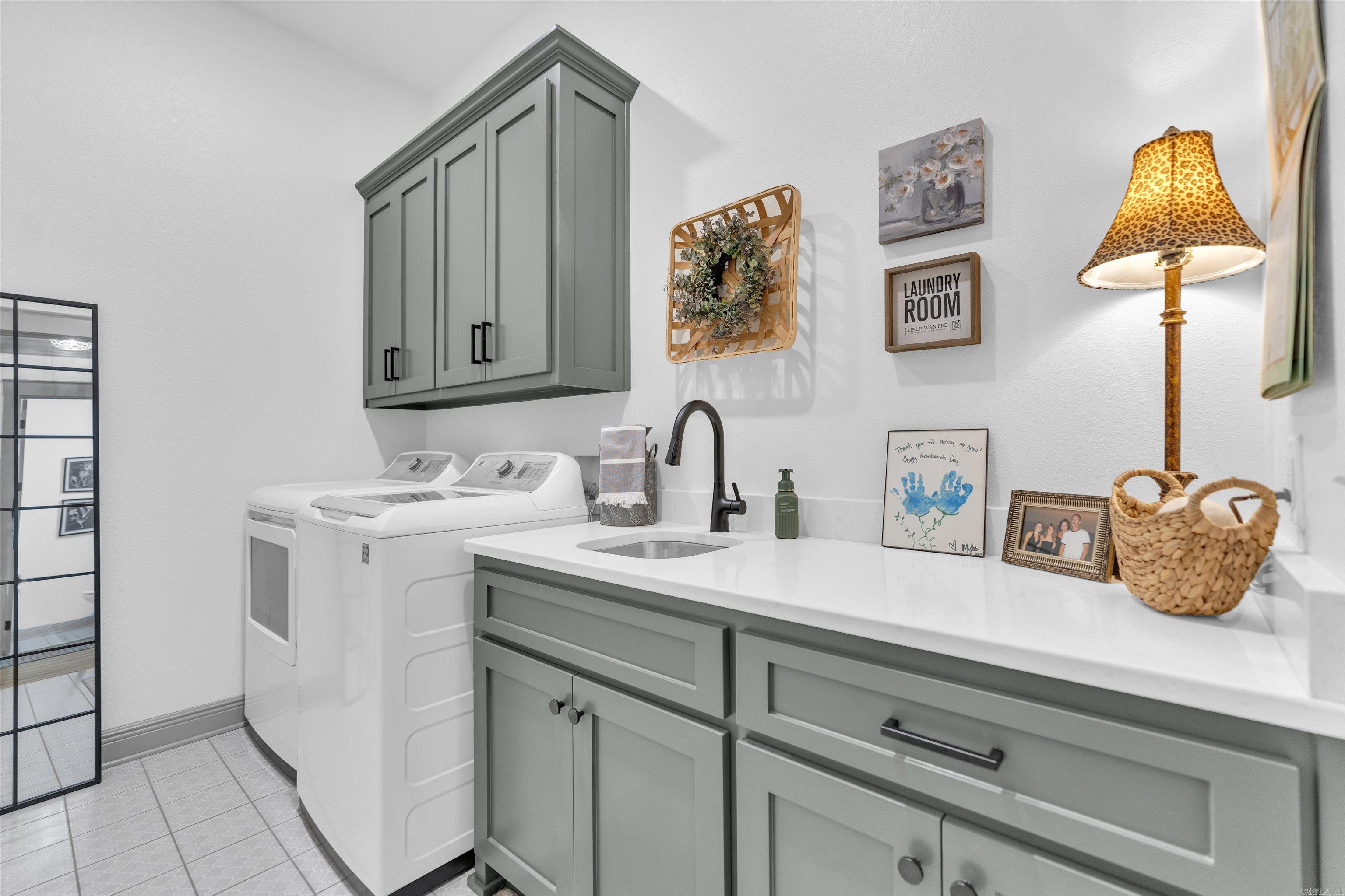 THE VILLAGE AT PRAIRIE CREEK - Residential
