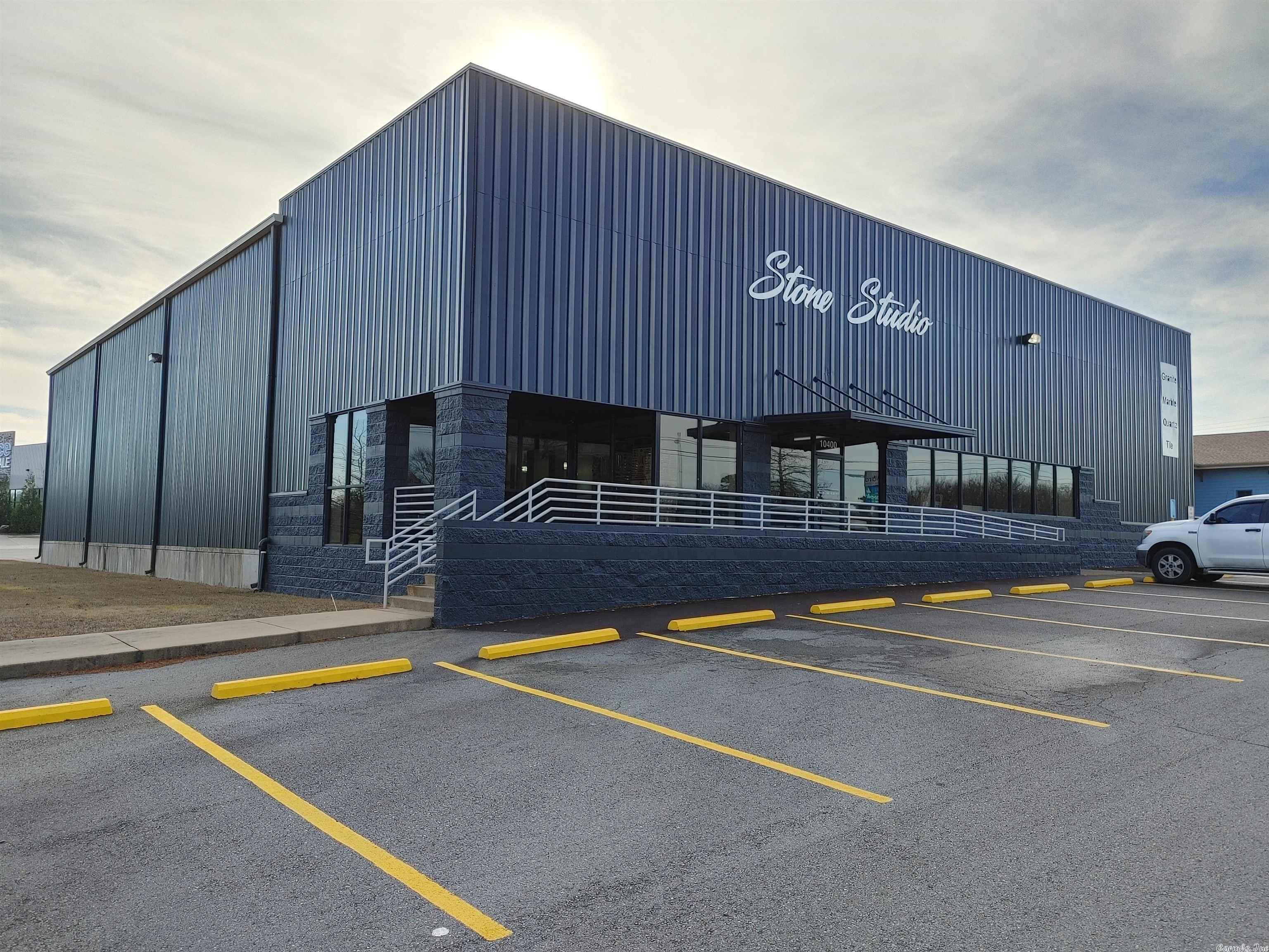 Excellent Visibility on the Corner of Maumelle Blvd and Innerplan Drive. Traffic Count is 33,000 VPD. Building Size is +/- 15,138 sf with +/- 5,207 sf of Warehouse and +/- 9,931 sf Showroom and Office on +/- 1.11 Acres. Built in 2002 and Zoned I-1. Warehouse has 2 Dock Doors, 1 Dock High and 1 Box Truck High.  Warehouse also has 1 Drive-In Door.  Warehouse Clear Height is 20' and 25' to Beam. There is Also a Roll-up Door from Warehouse to Showroom. Conveniently Located Less than 1.5 Miles from I-430.  This Property is Also For Lease at a  Rental Rate of $10.00 psf NNN.