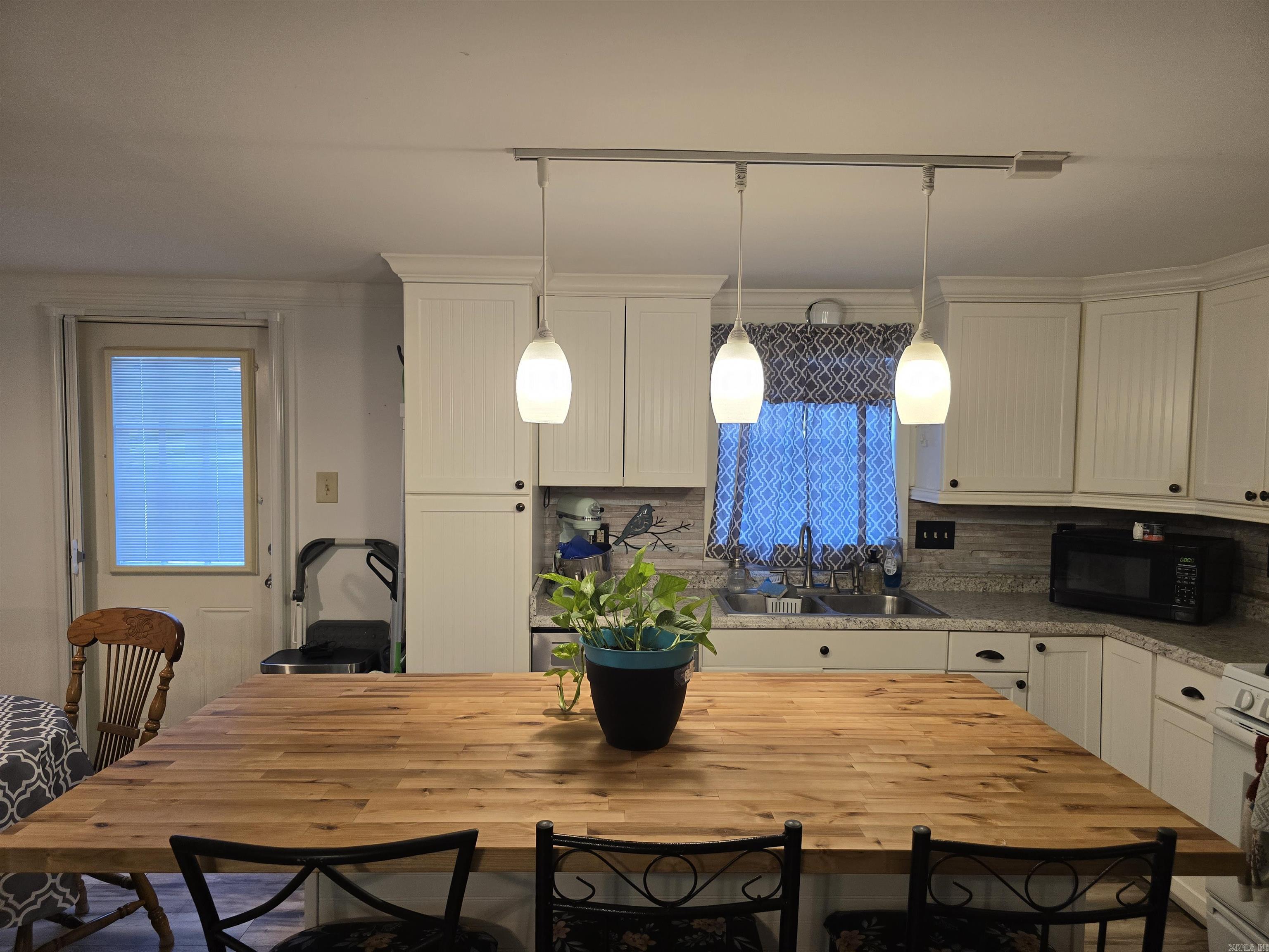NATION & LOFTIS - Residential