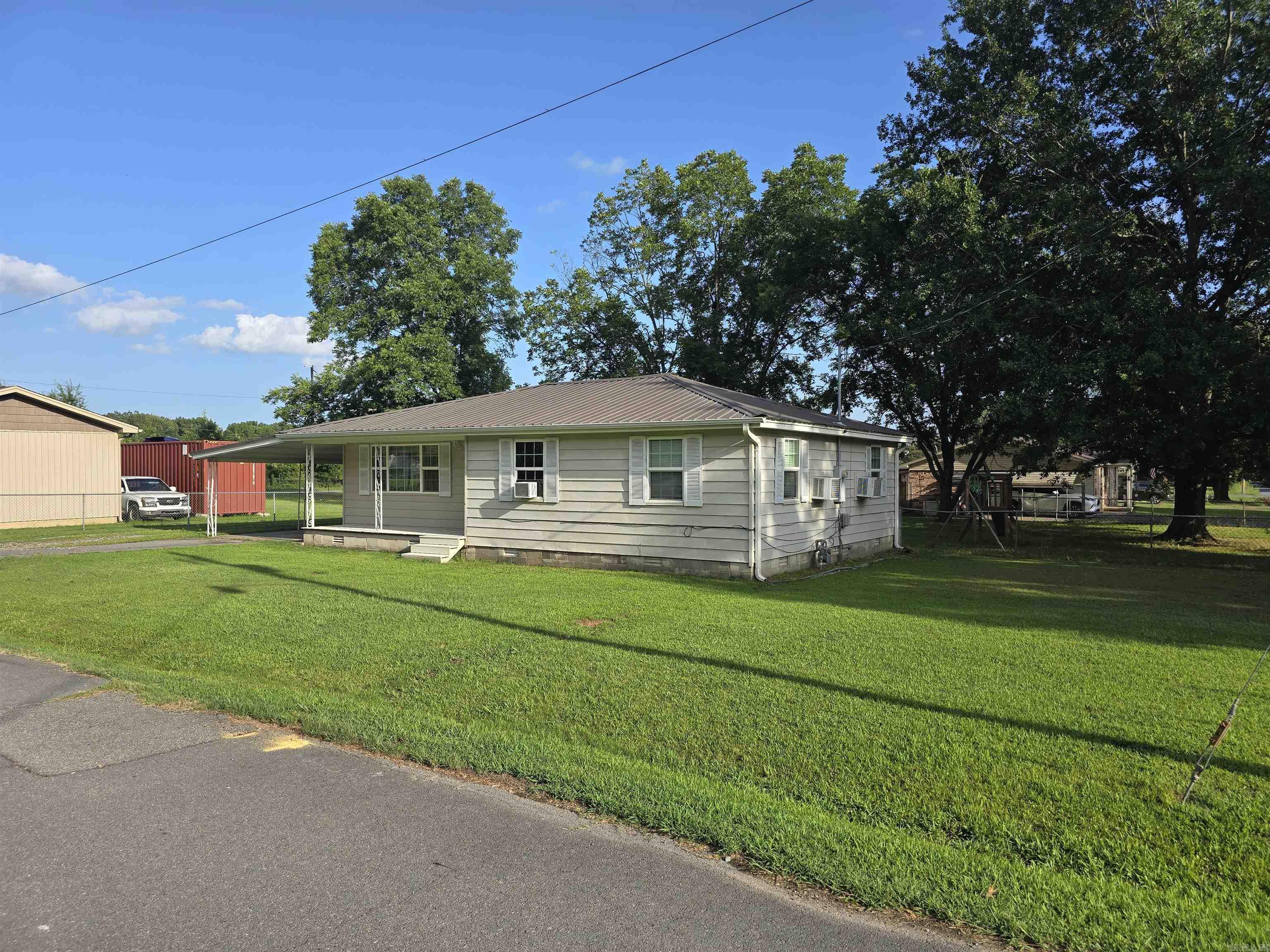 NATION & LOFTIS - Residential