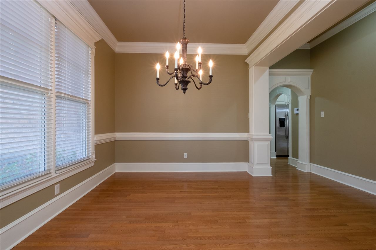 CHENAL VALLEY CHEMIN COURT - Residential