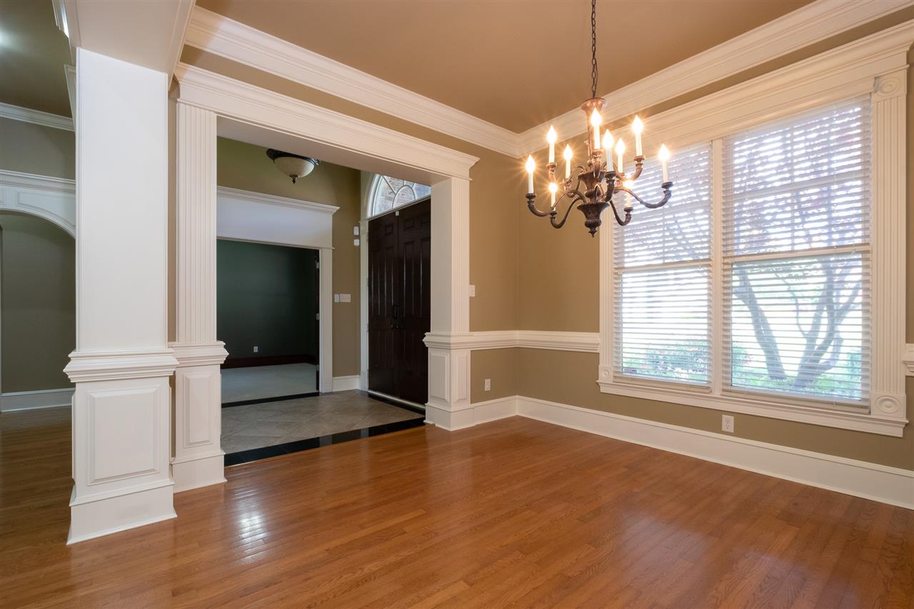 CHENAL VALLEY CHEMIN COURT - Residential