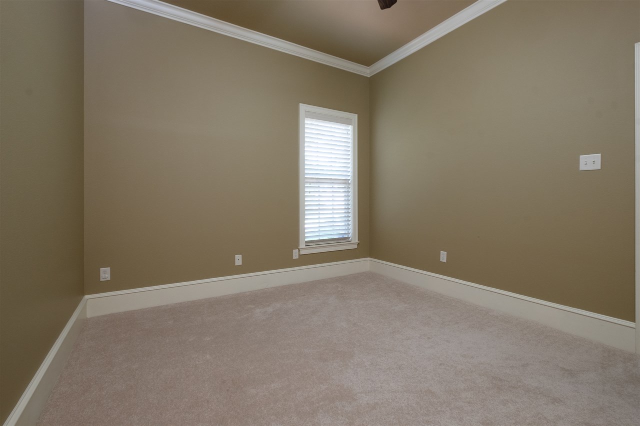 CHENAL VALLEY CHEMIN COURT - Residential