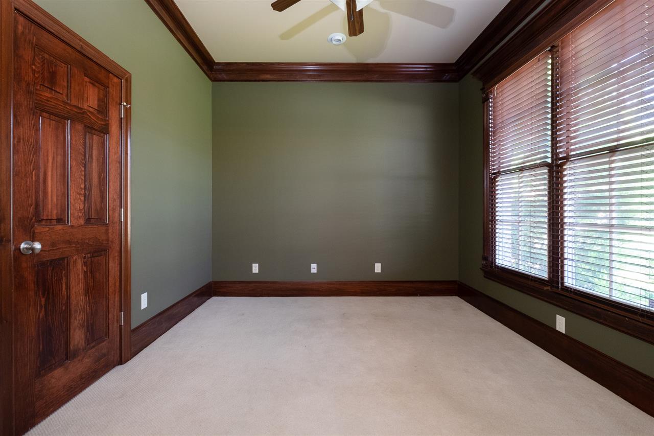 CHENAL VALLEY CHEMIN COURT - Residential