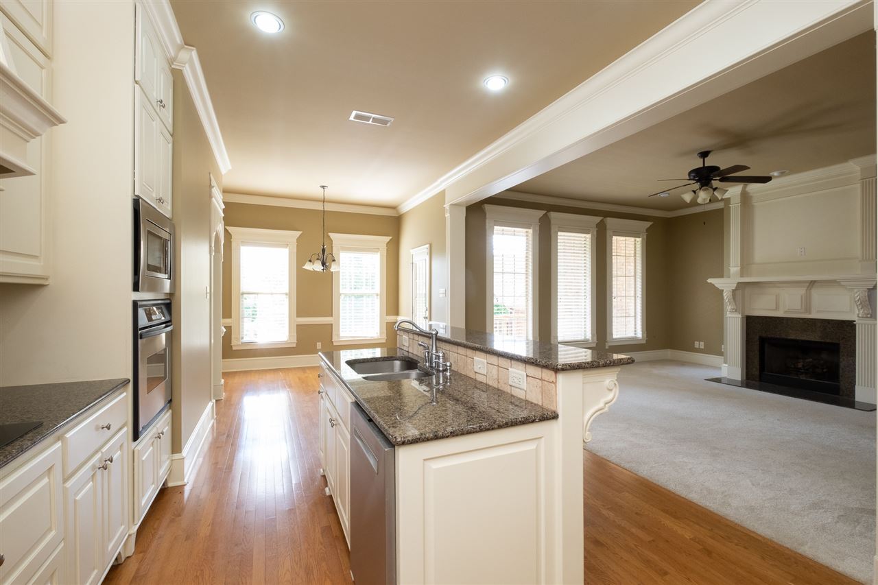 CHENAL VALLEY CHEMIN COURT - Residential