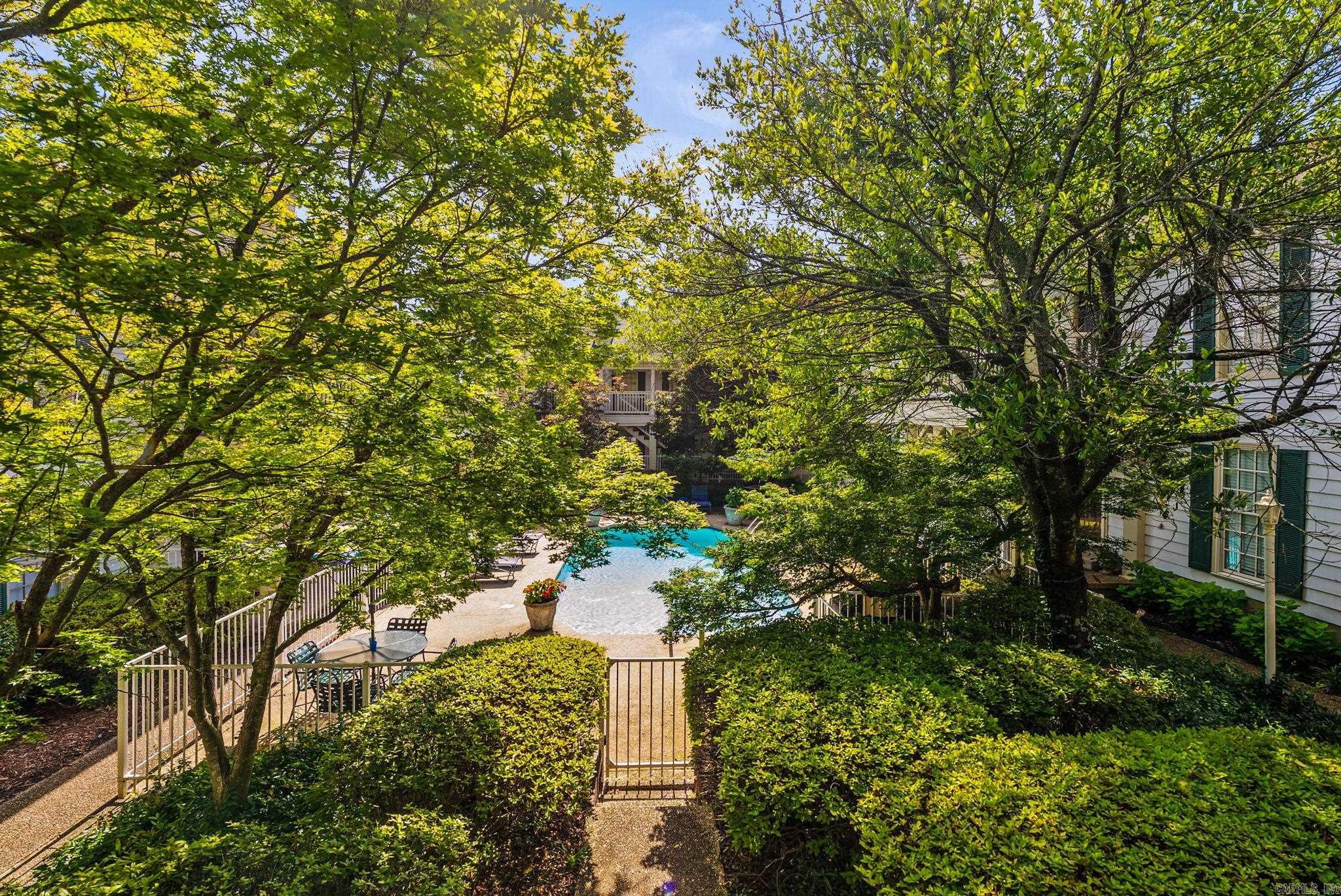 LINDEN COURT CONDO HPR - Residential