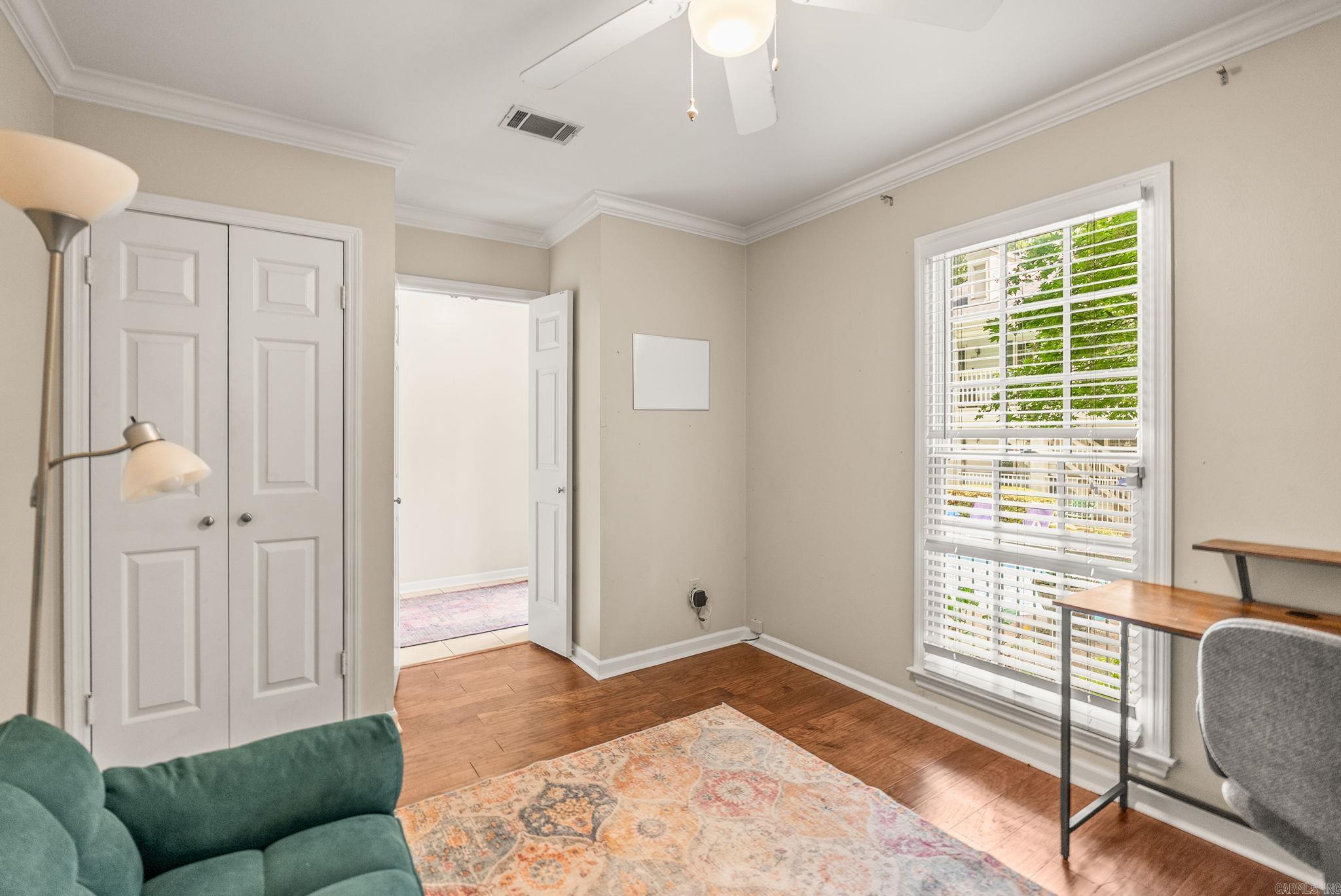 LINDEN COURT CONDO HPR - Residential