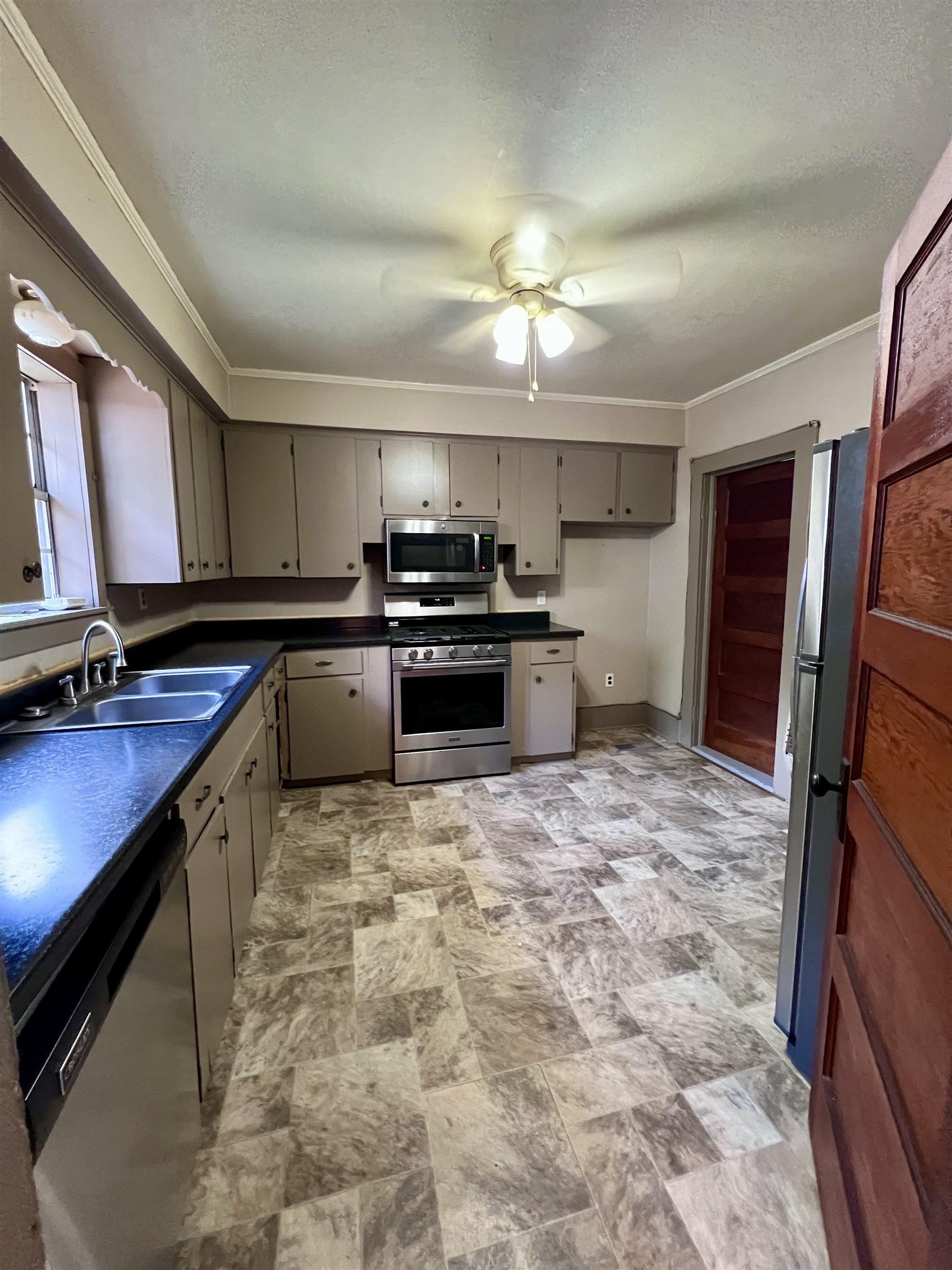 ORIGINAL TOWN - MELBOURNE - Residential