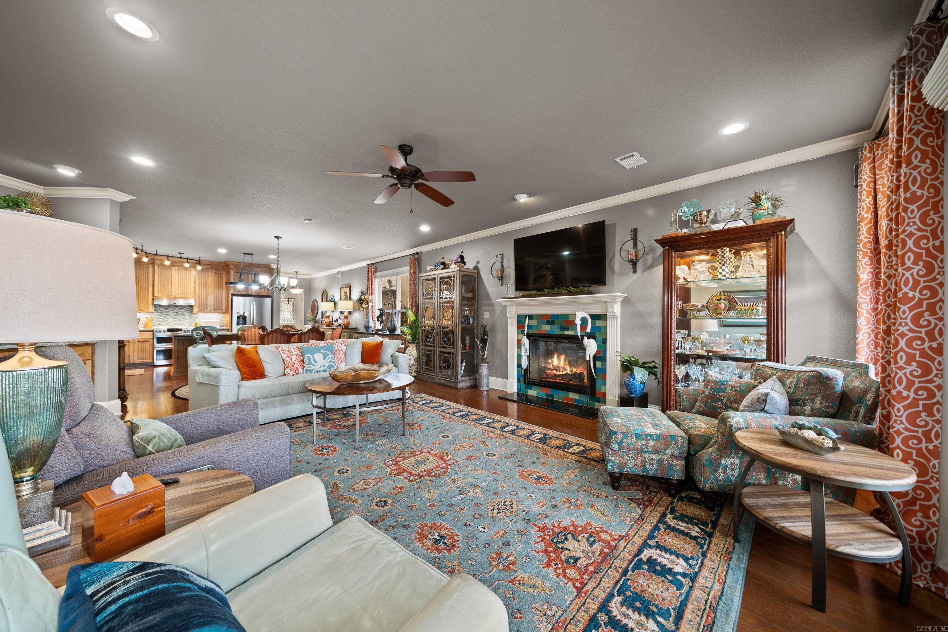 LIGHTHOUSE COVE - Residential
