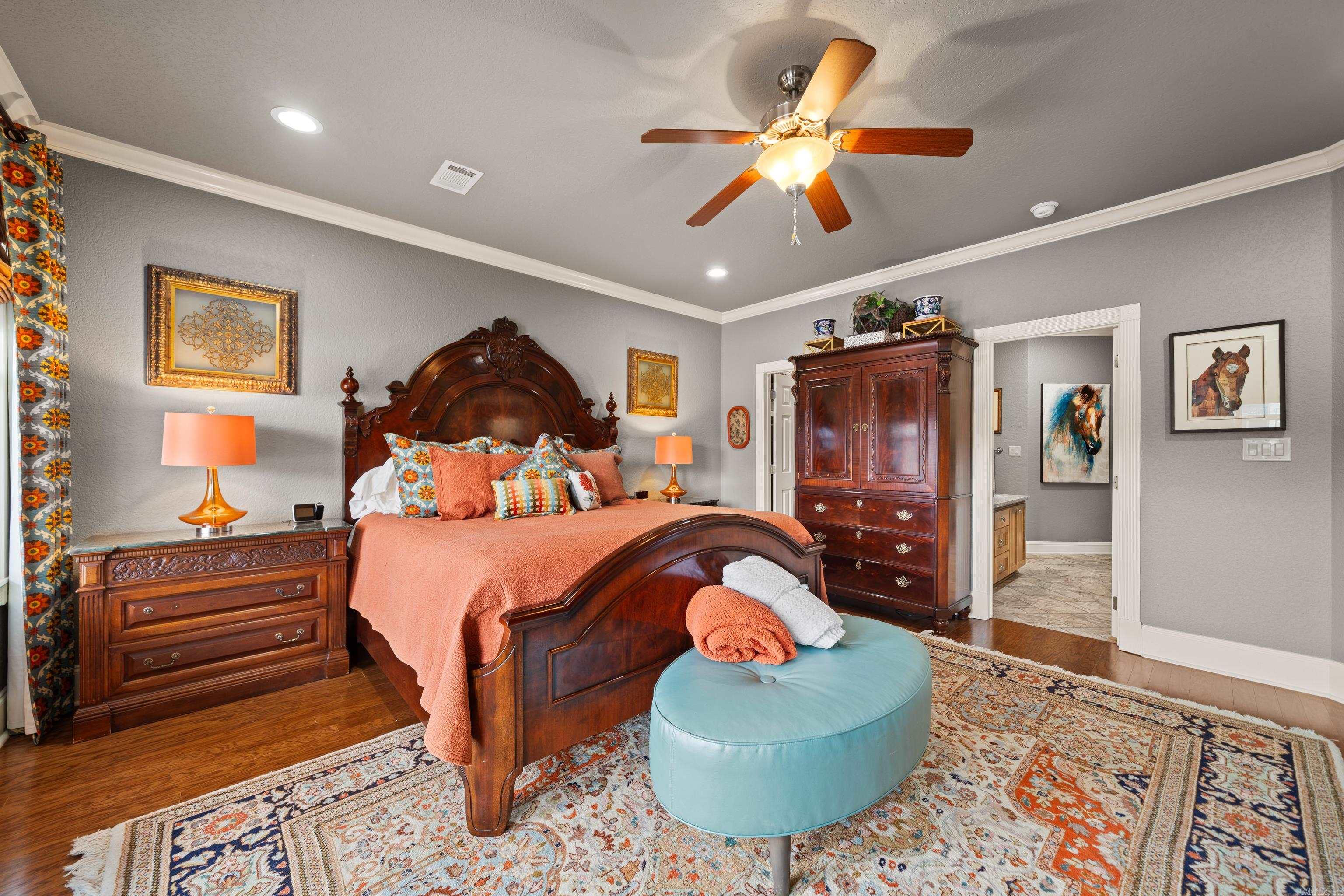 LIGHTHOUSE COVE - Residential