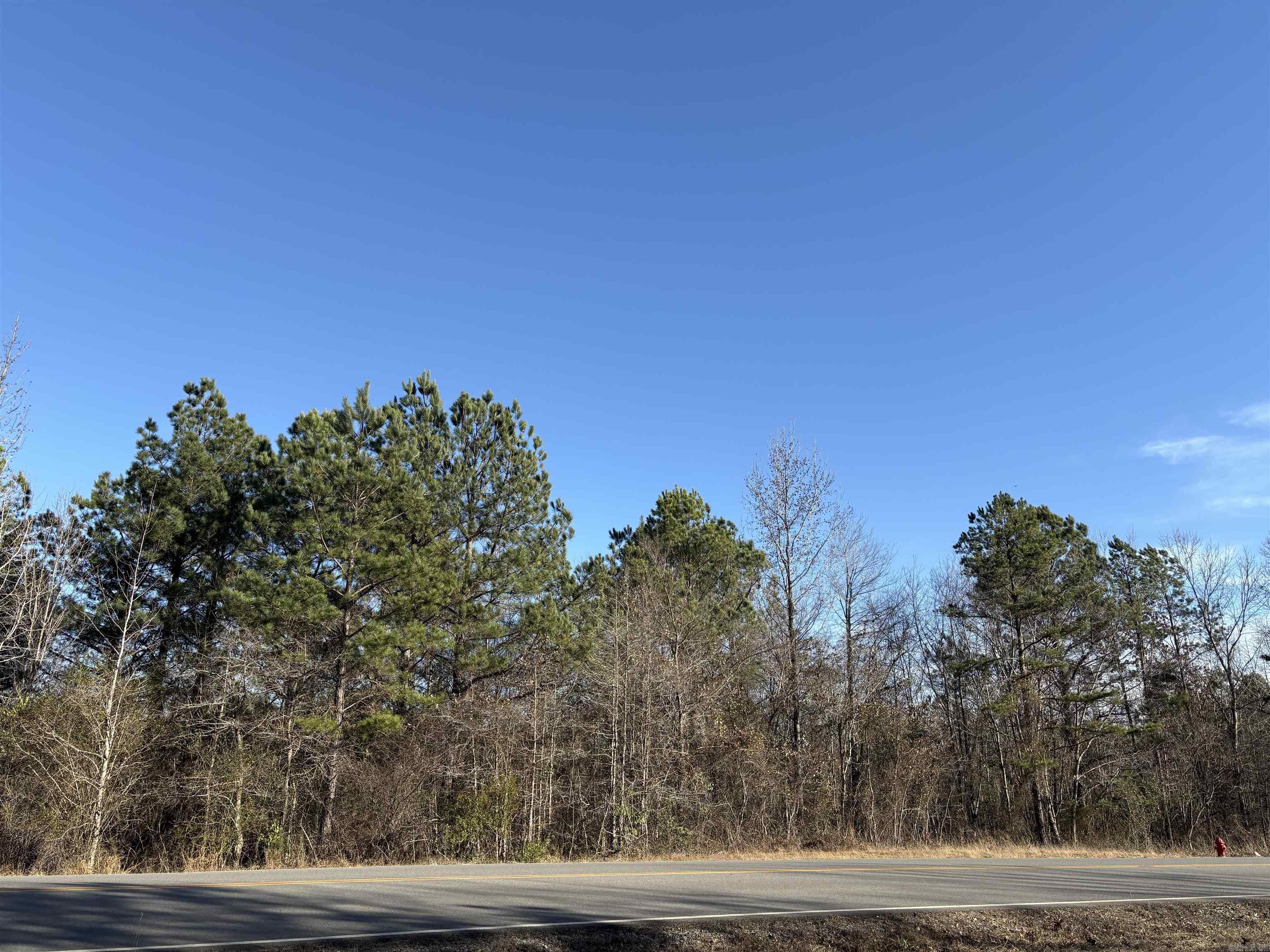 THE ESTATES AT PARKWAY TRAILS - Land
