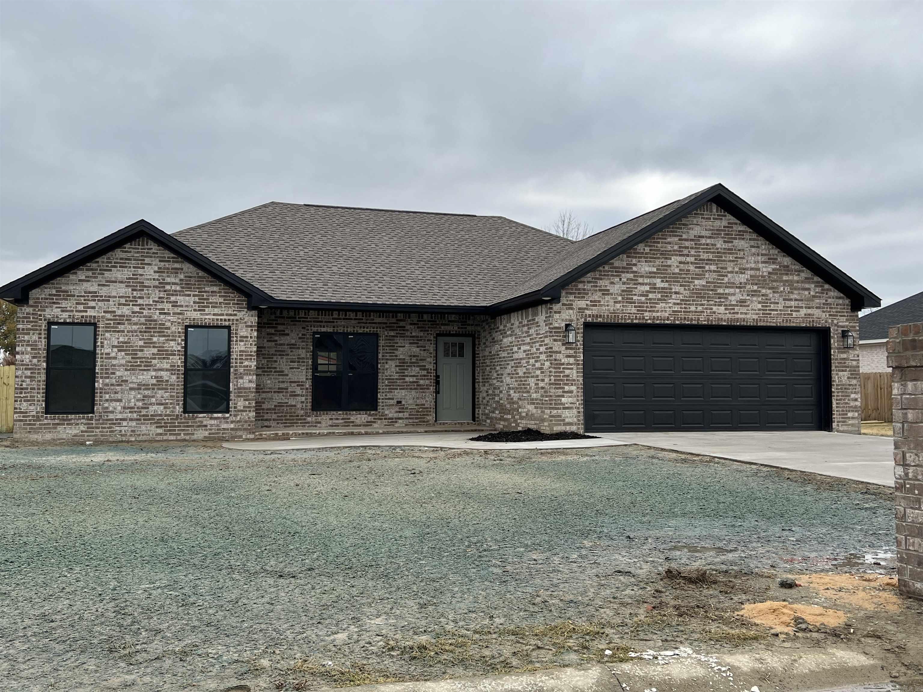 STELLA ESTATES - Residential