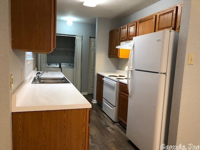 FORREST HILL - Residential