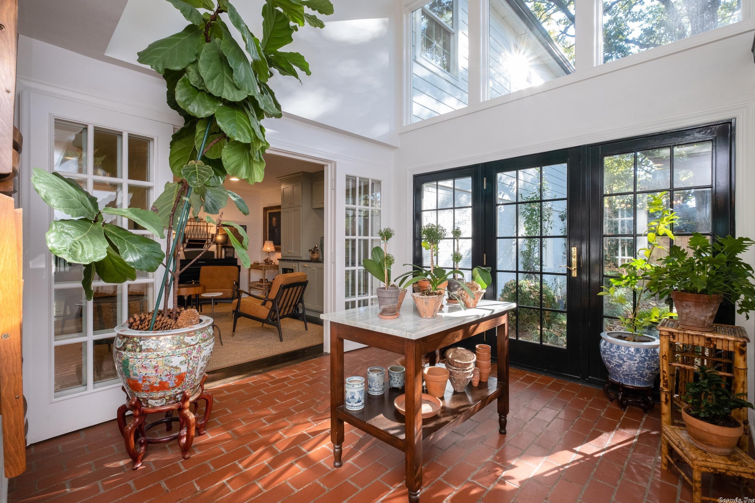 PALISADE ESTATE - Residential