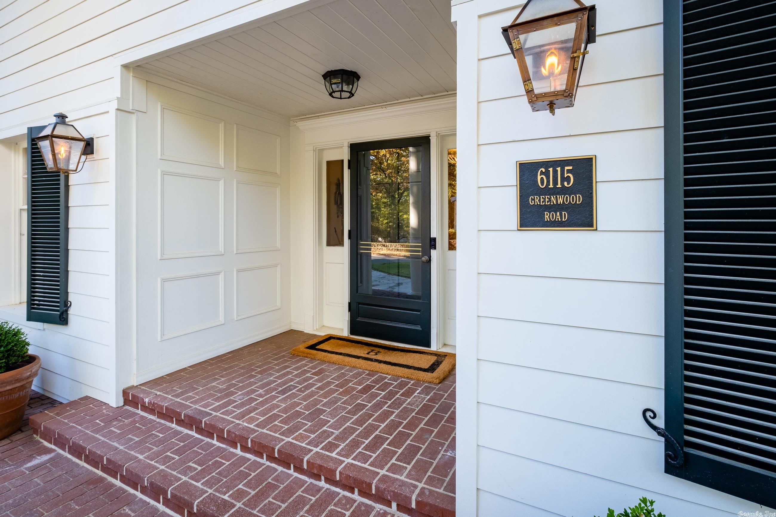 PALISADE ESTATE - Residential