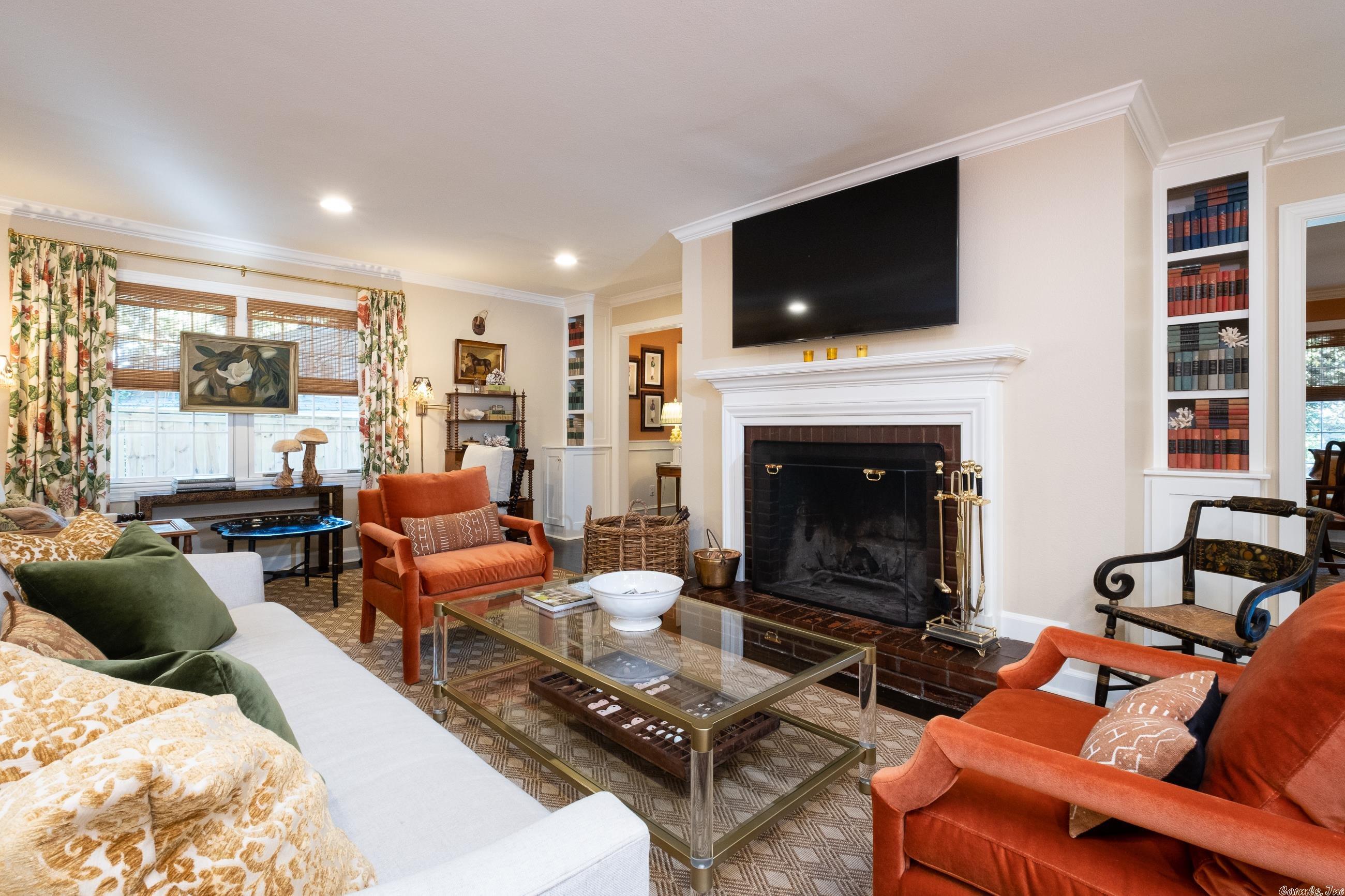 PALISADE ESTATE - Residential