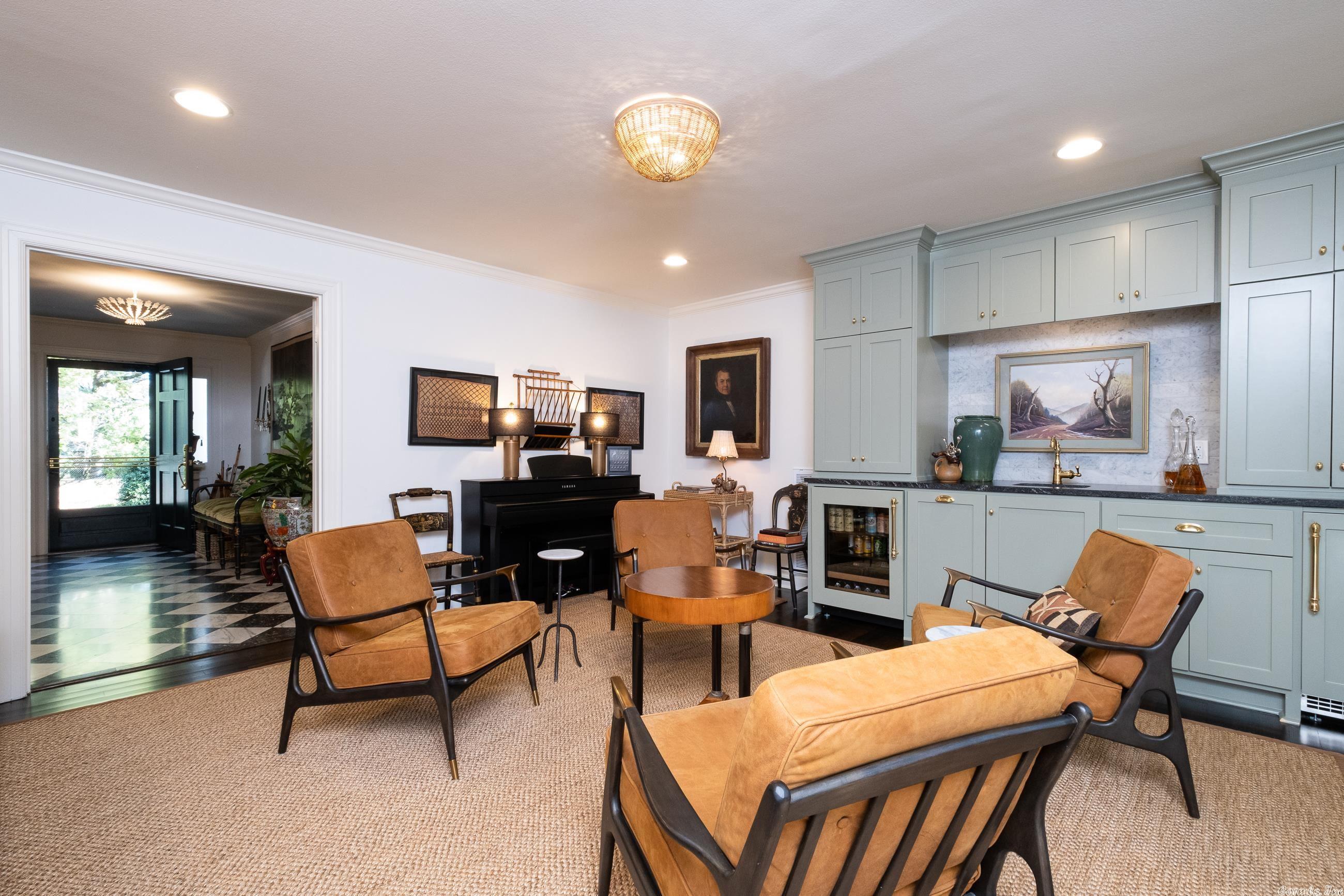PALISADE ESTATE - Residential