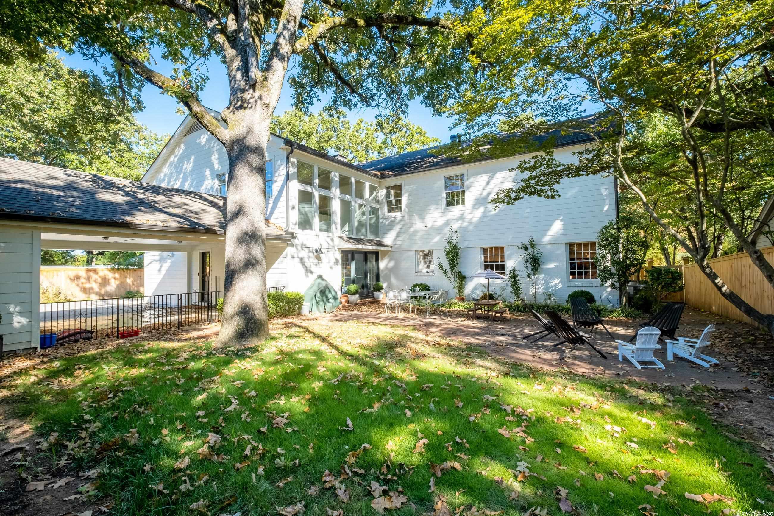 PALISADE ESTATE - Residential