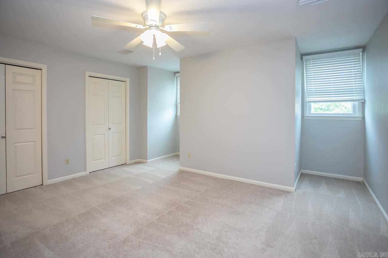 ANDOVER SQUARE - Residential